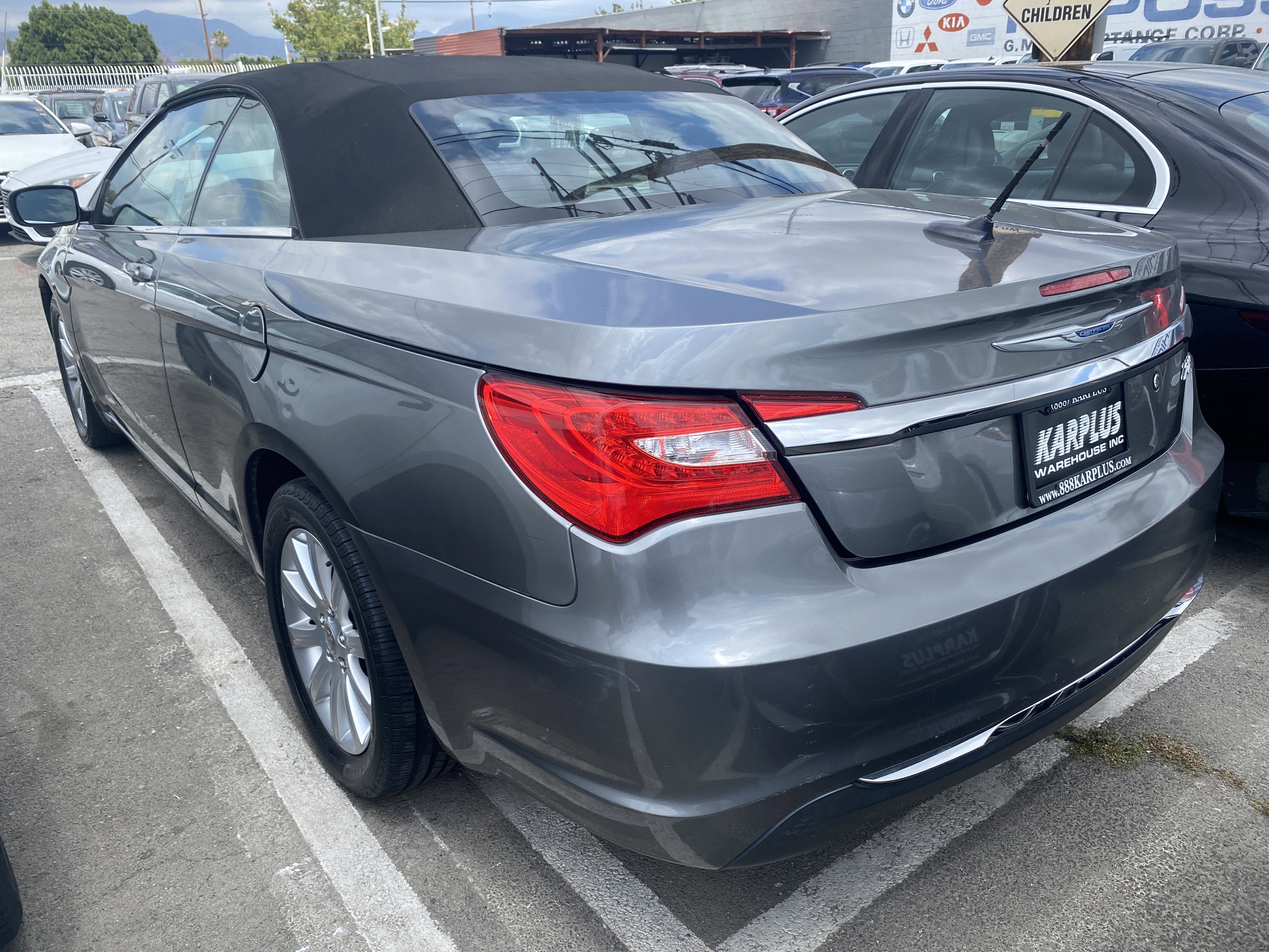 2013 Chrysler 200 Touring