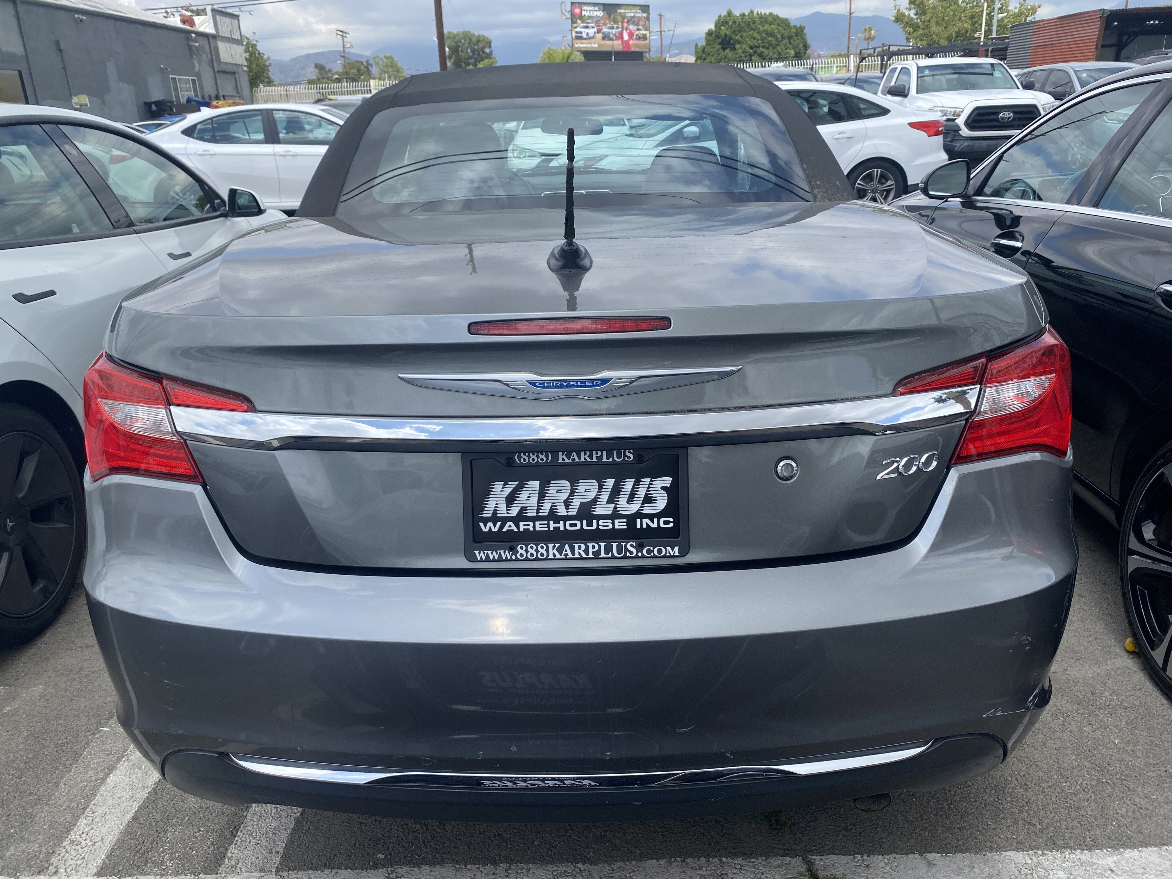 2013 Chrysler 200 Touring