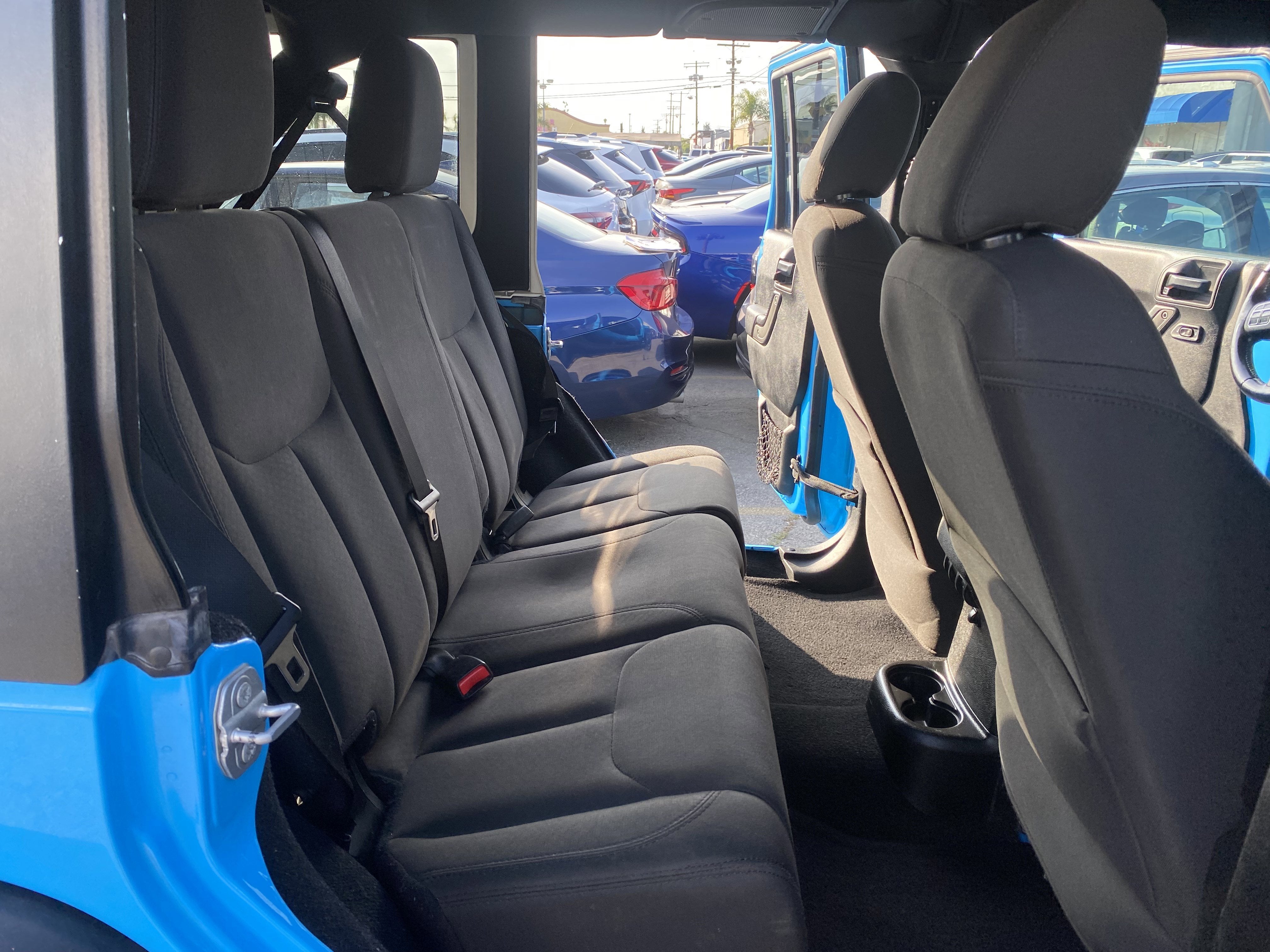 2017 Jeep Wrangler Unlimited Sport