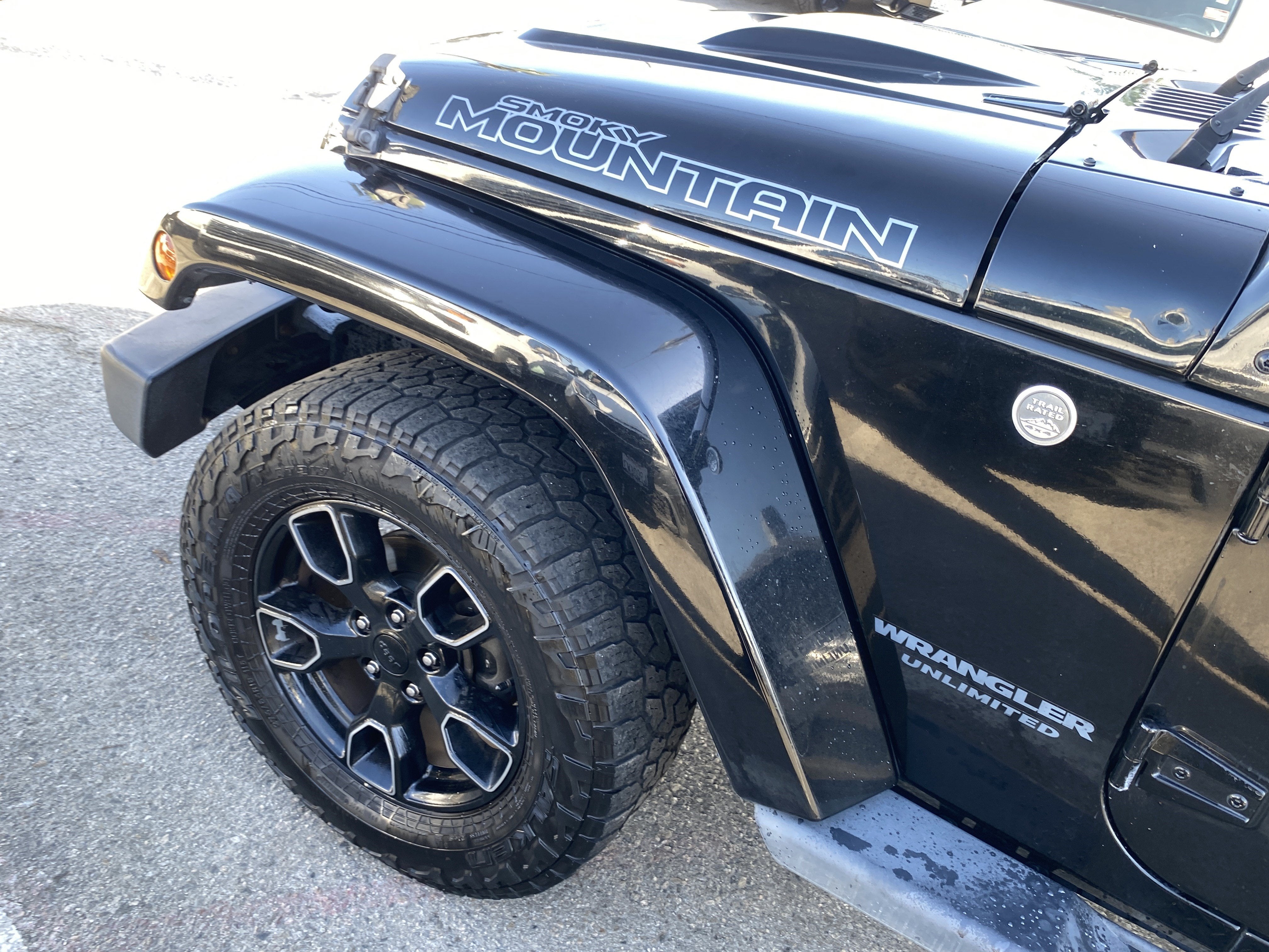 2017 Jeep Wrangler Unlimited Smoky Mountain