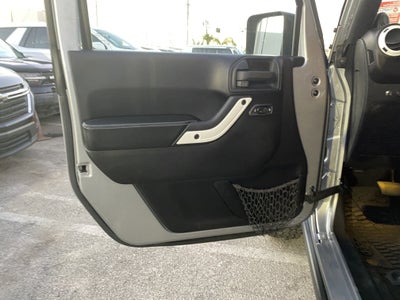 2014 Jeep Wrangler Unlimited Polar Edition