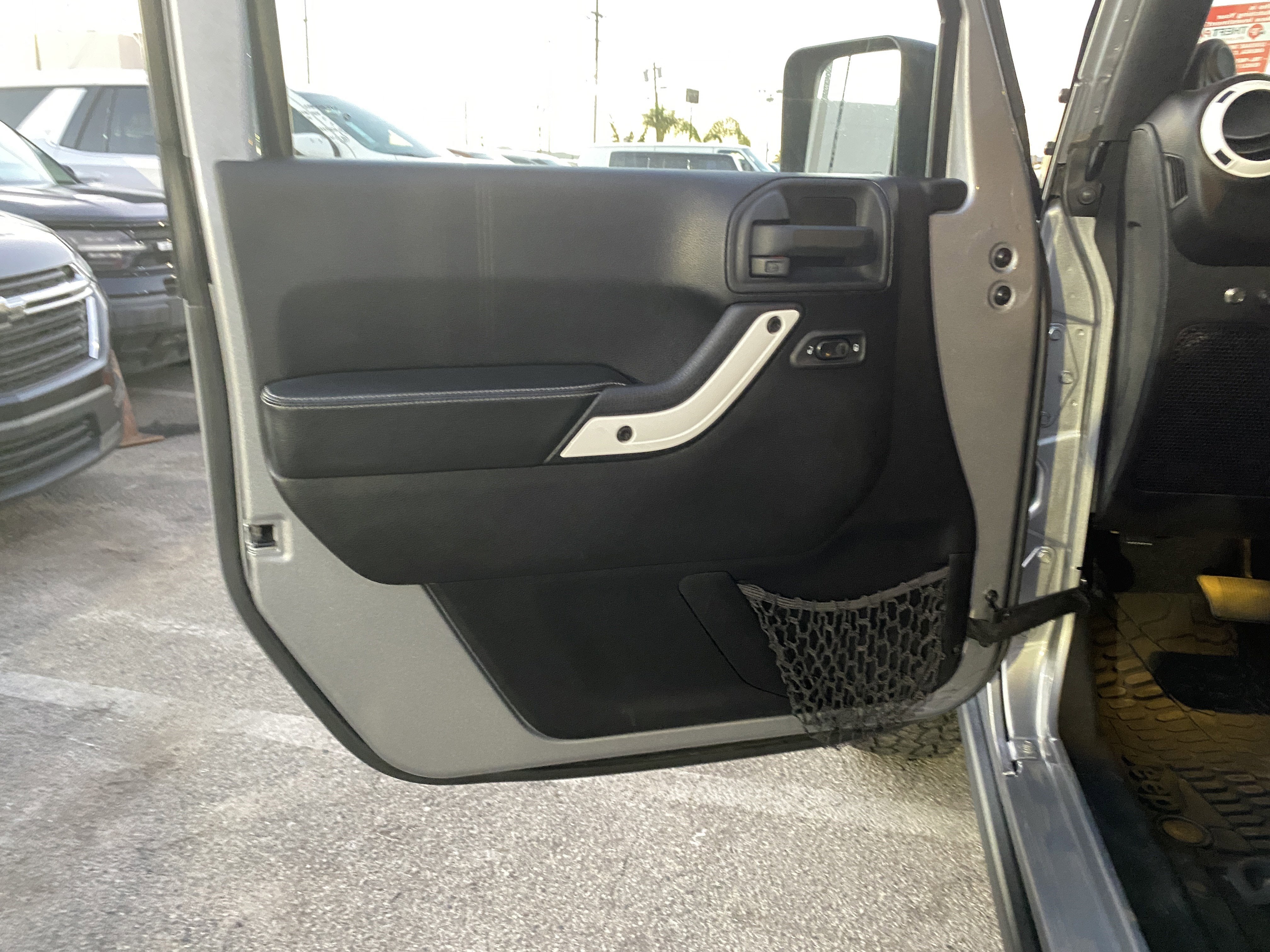 2014 Jeep Wrangler Unlimited Polar Edition