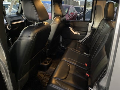 2014 Jeep Wrangler Unlimited Polar Edition