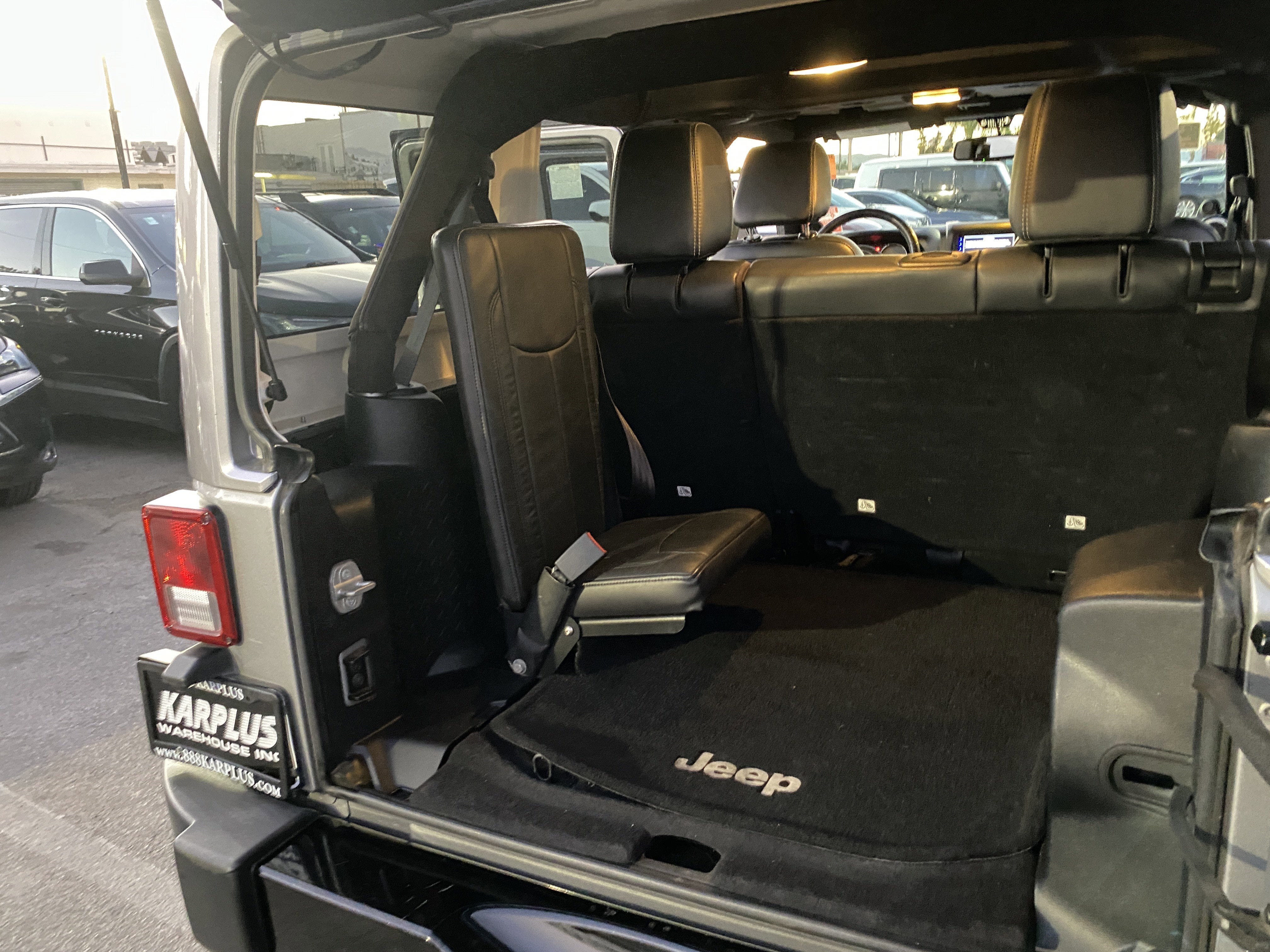 2014 Jeep Wrangler Unlimited Polar Edition