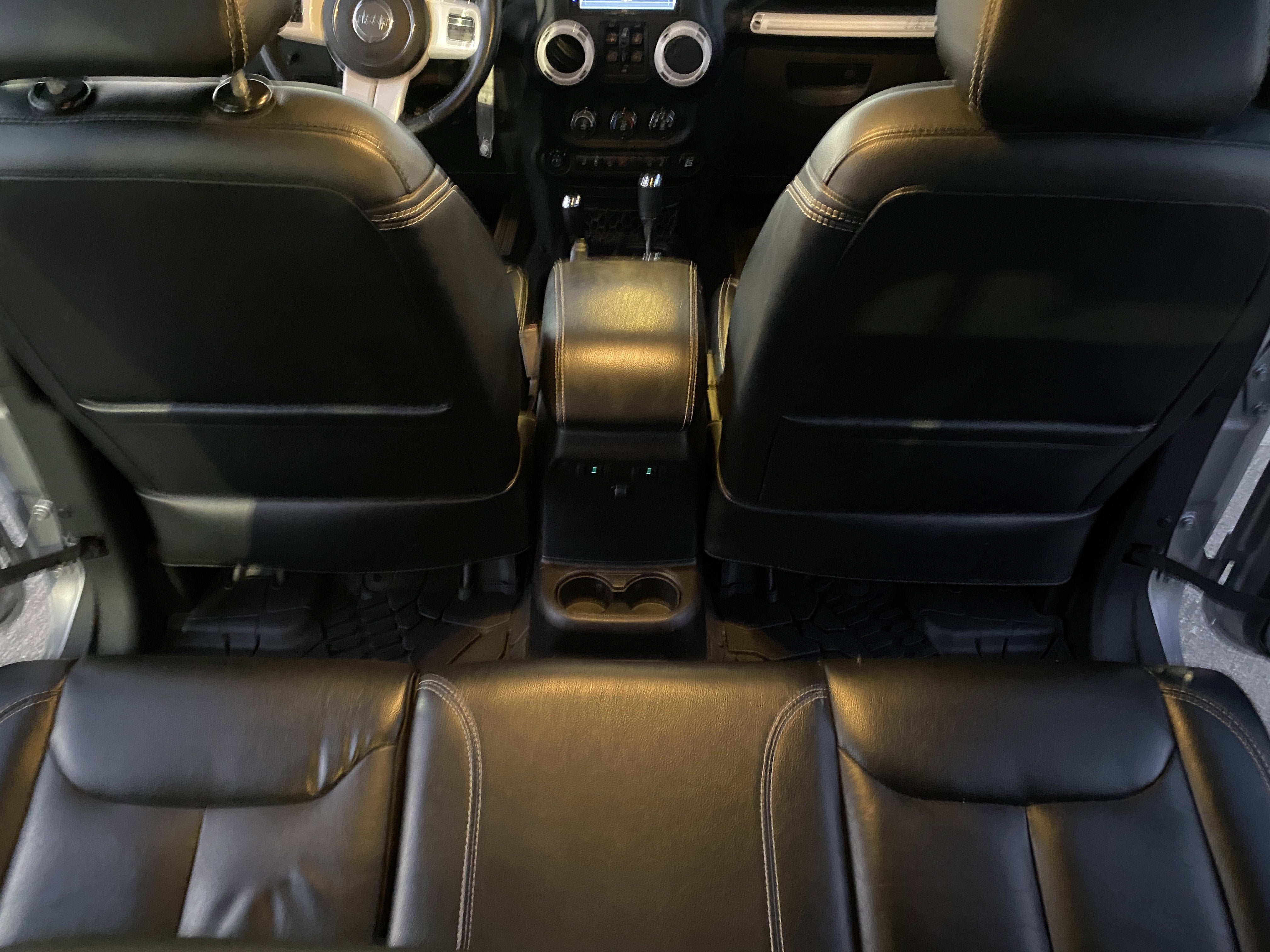 2014 Jeep Wrangler Unlimited Polar Edition