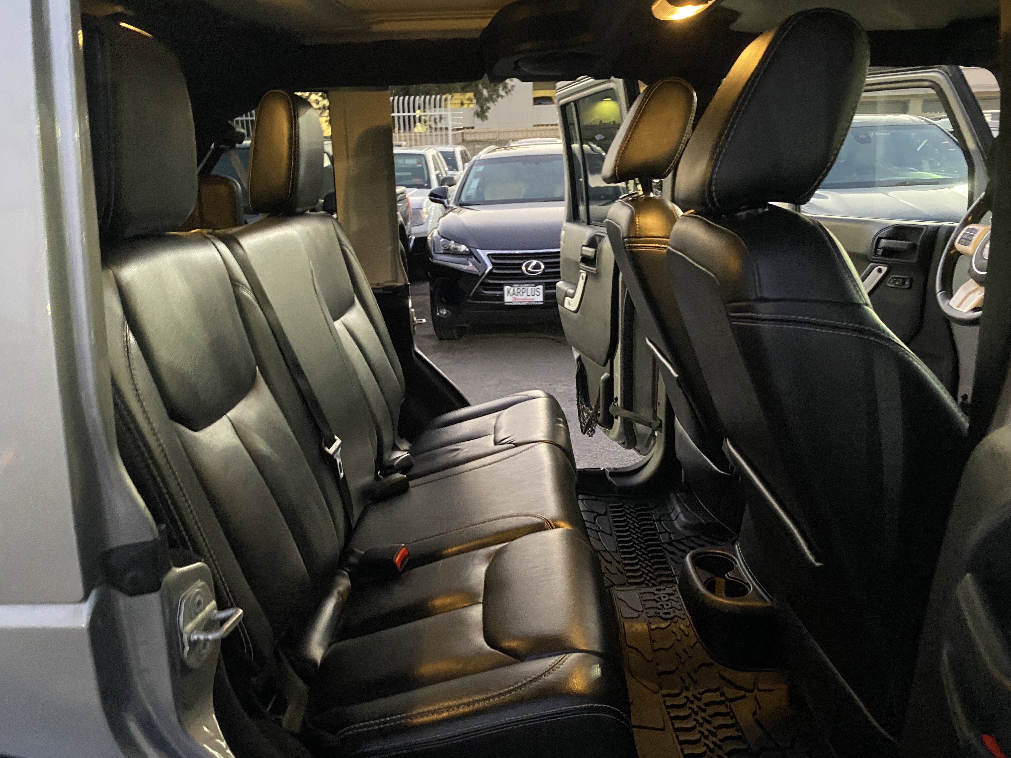 2014 Jeep Wrangler Unlimited Polar Edition