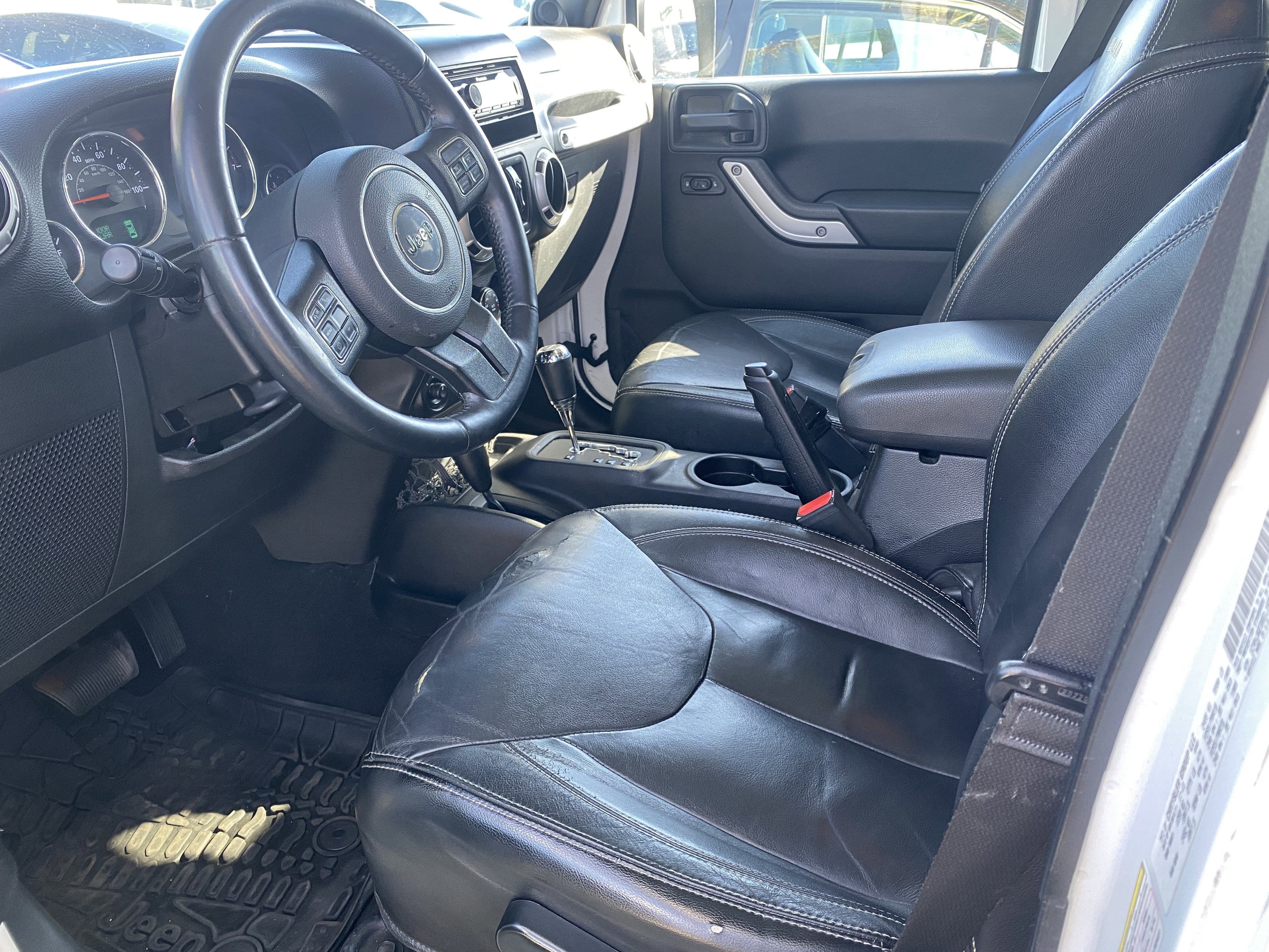 2014 Jeep Wrangler Unlimited Sahara