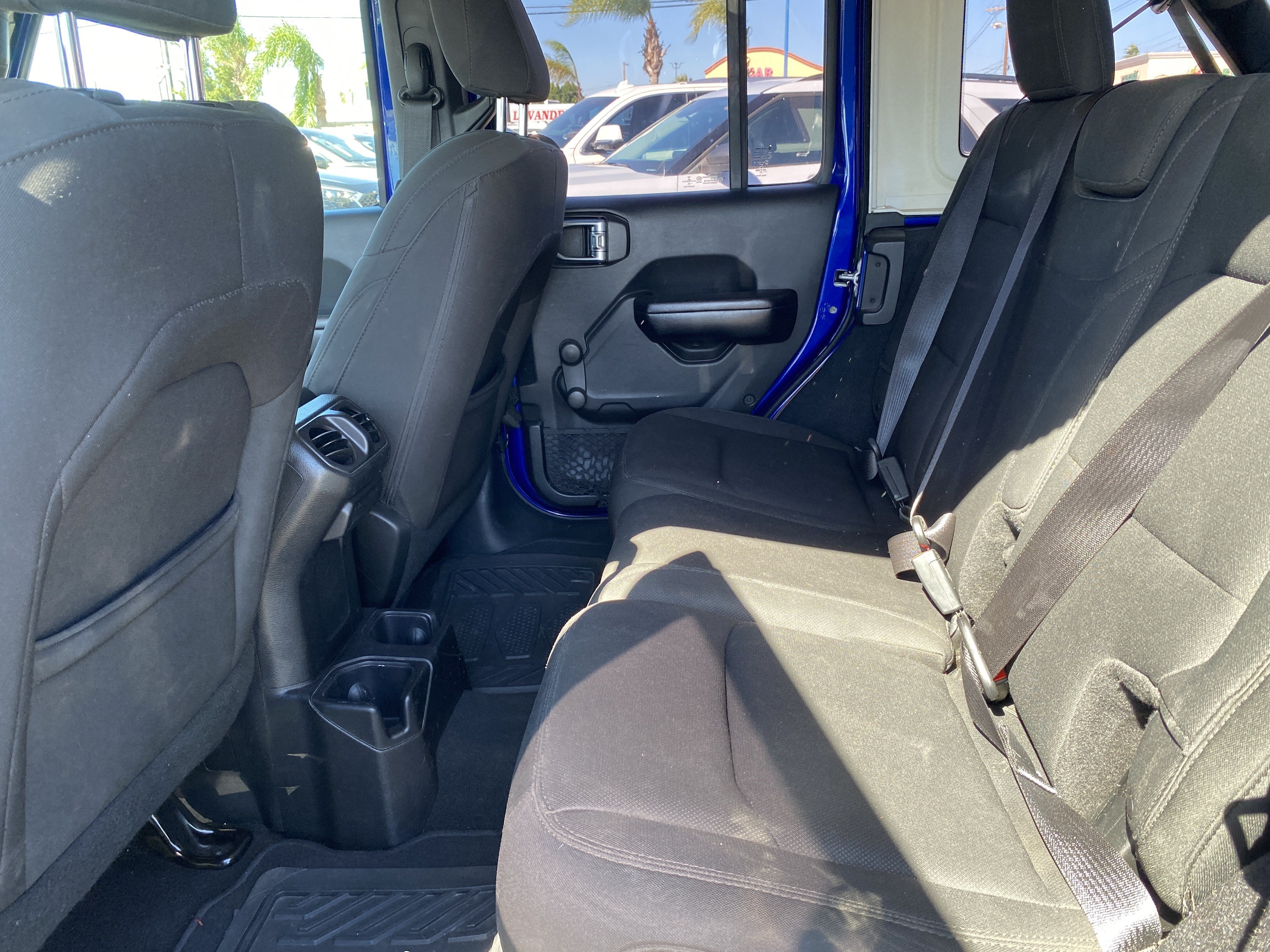 2018 Jeep Wrangler Unlimited SPORT 4X4