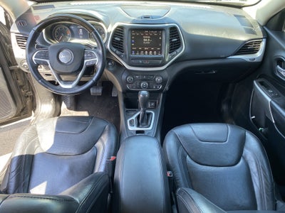 2016 Jeep Cherokee Overland