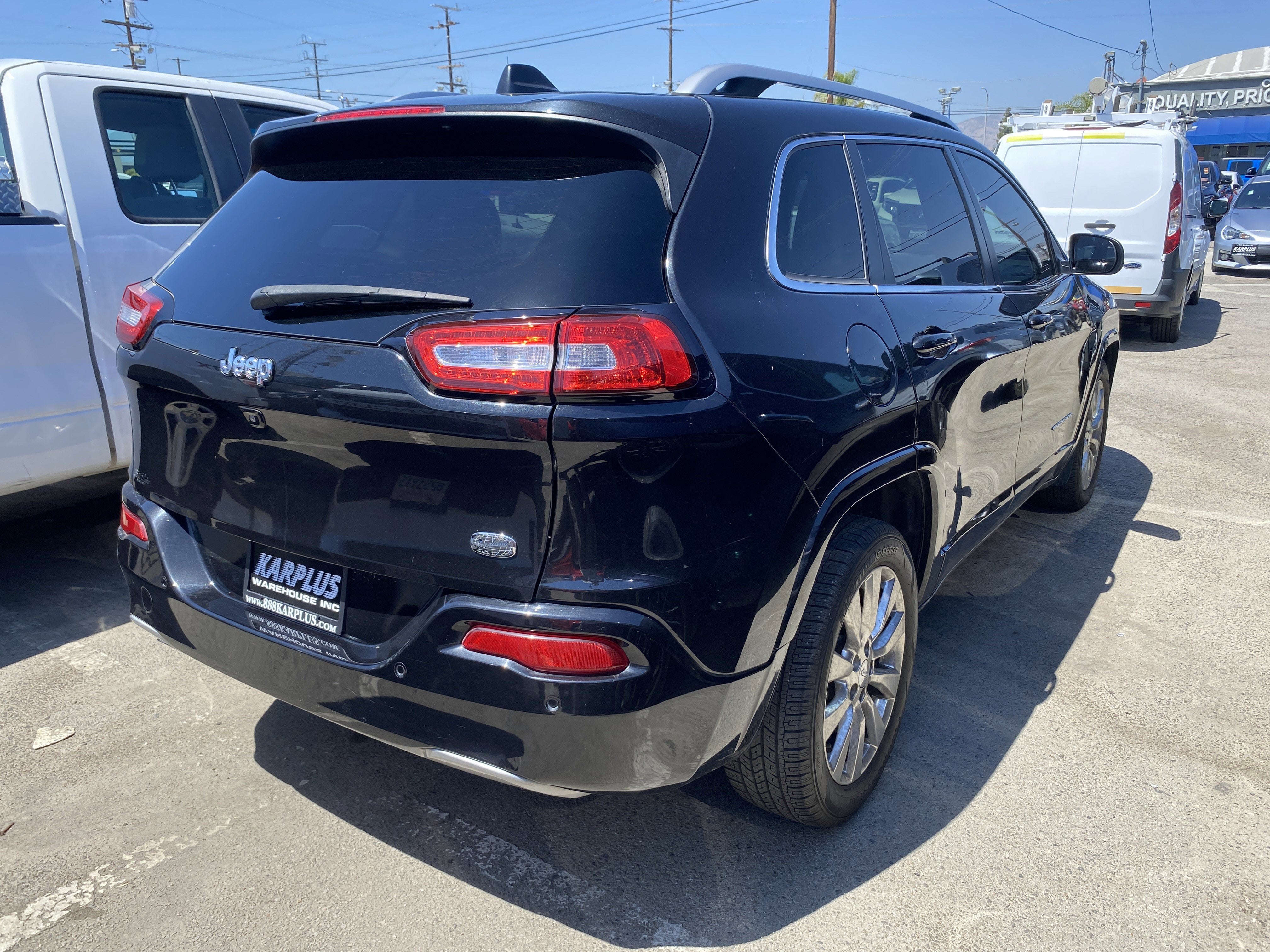 2016 Jeep Cherokee Overland