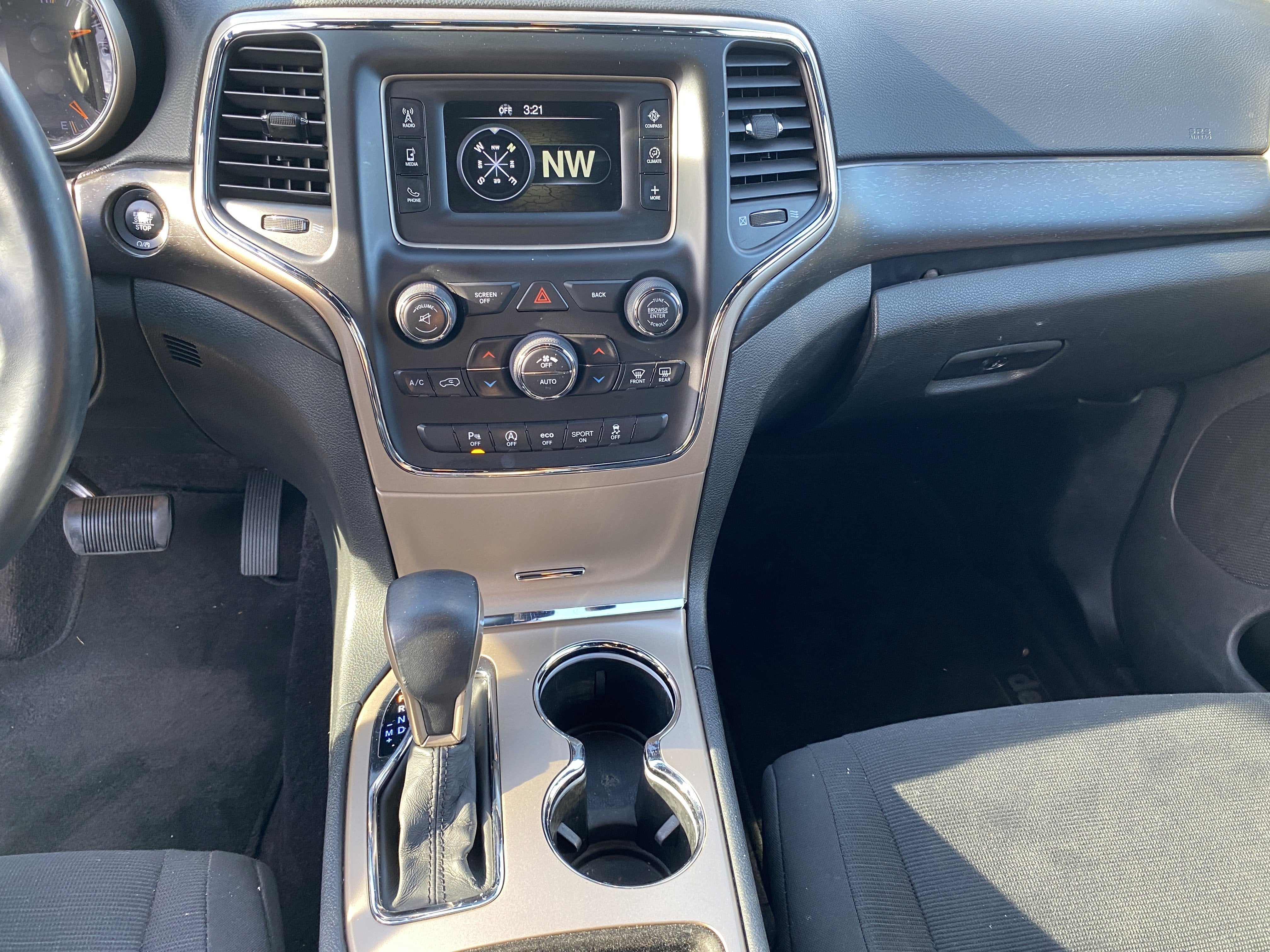 2017 Jeep Grand Cherokee Laredo