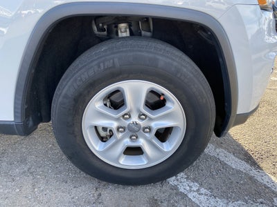 2017 Jeep Grand Cherokee Laredo