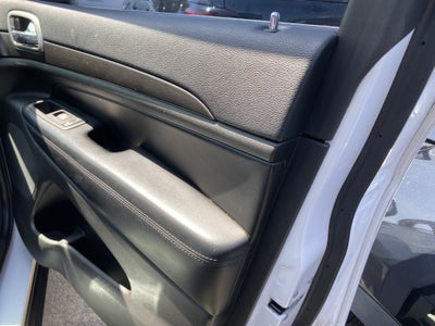 2018 Jeep Grand Cherokee LAREDO 4X2 *LTD AVAIL*