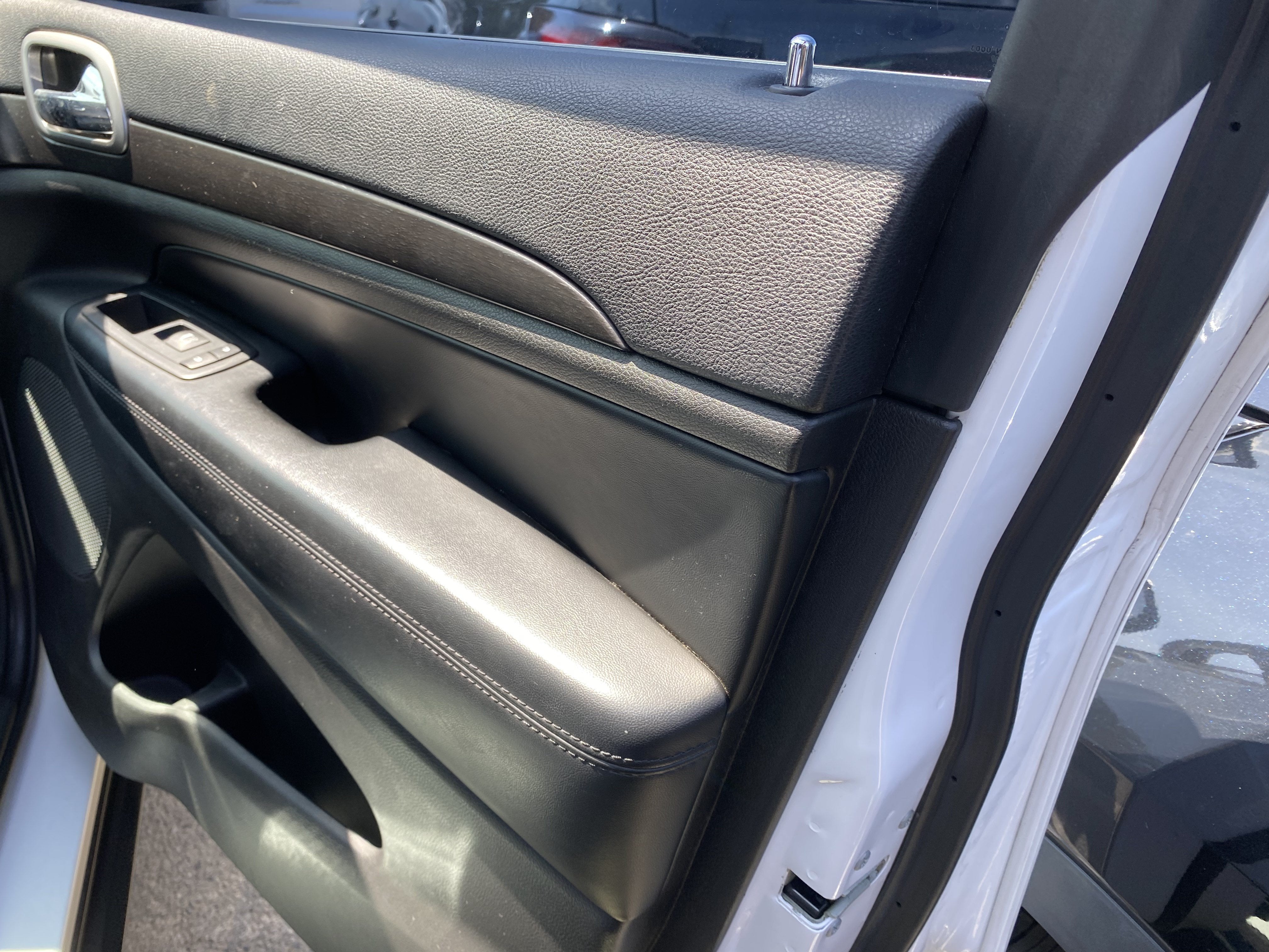 2018 Jeep Grand Cherokee LAREDO 4X2 *LTD AVAIL*
