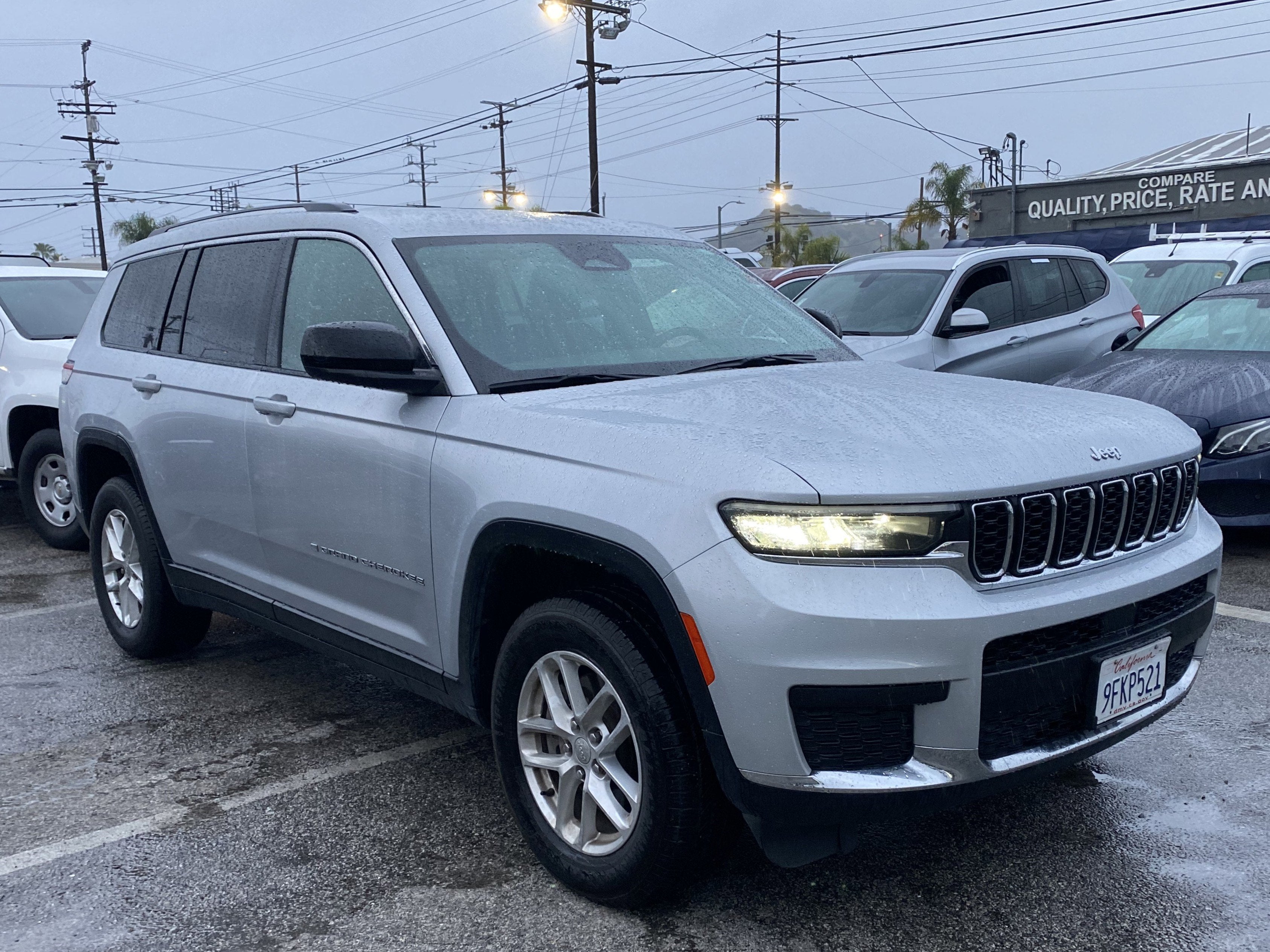 2023 Jeep Grand Cherokee L Laredo