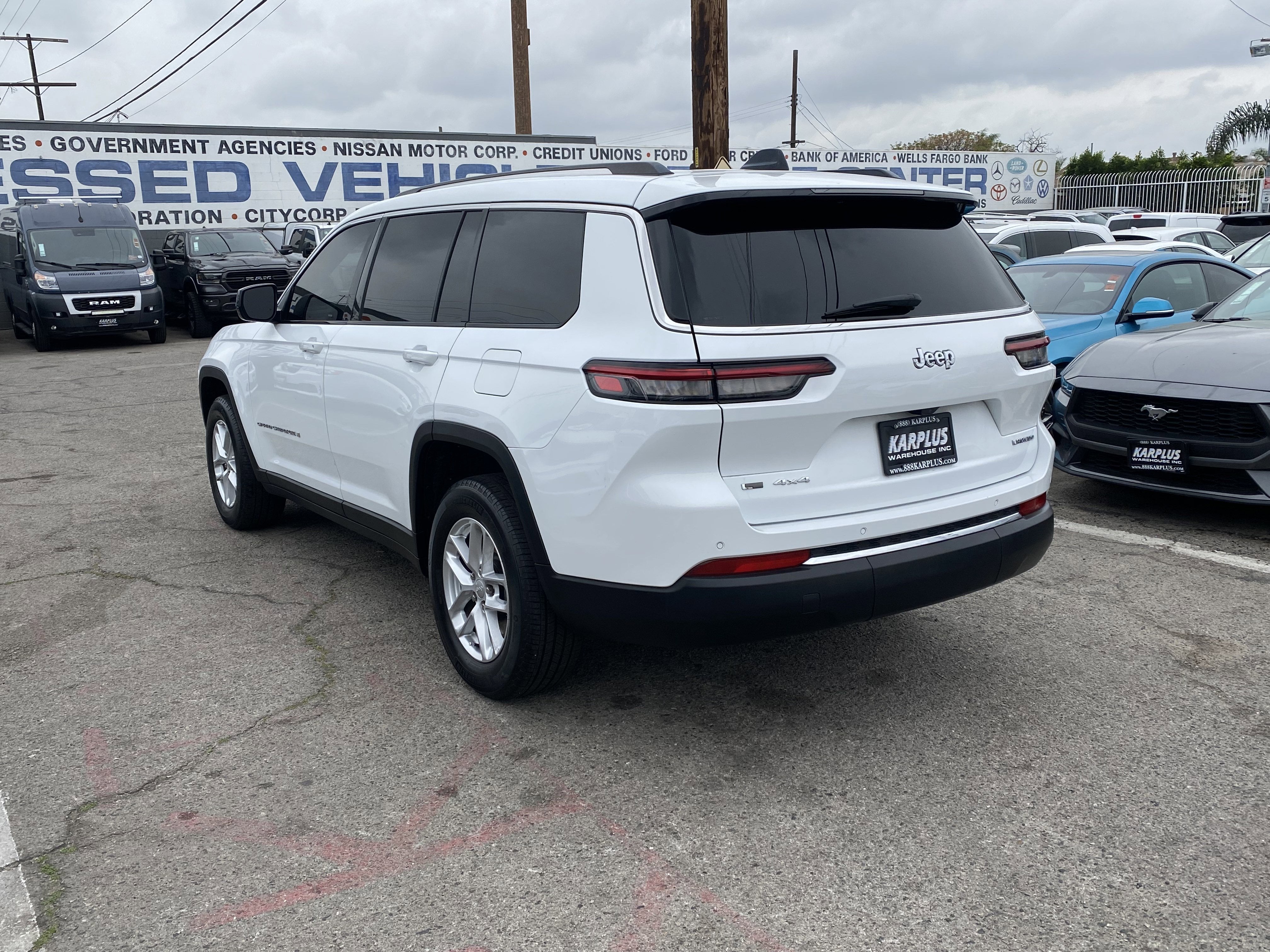 2023 Jeep Grand Cherokee L Laredo