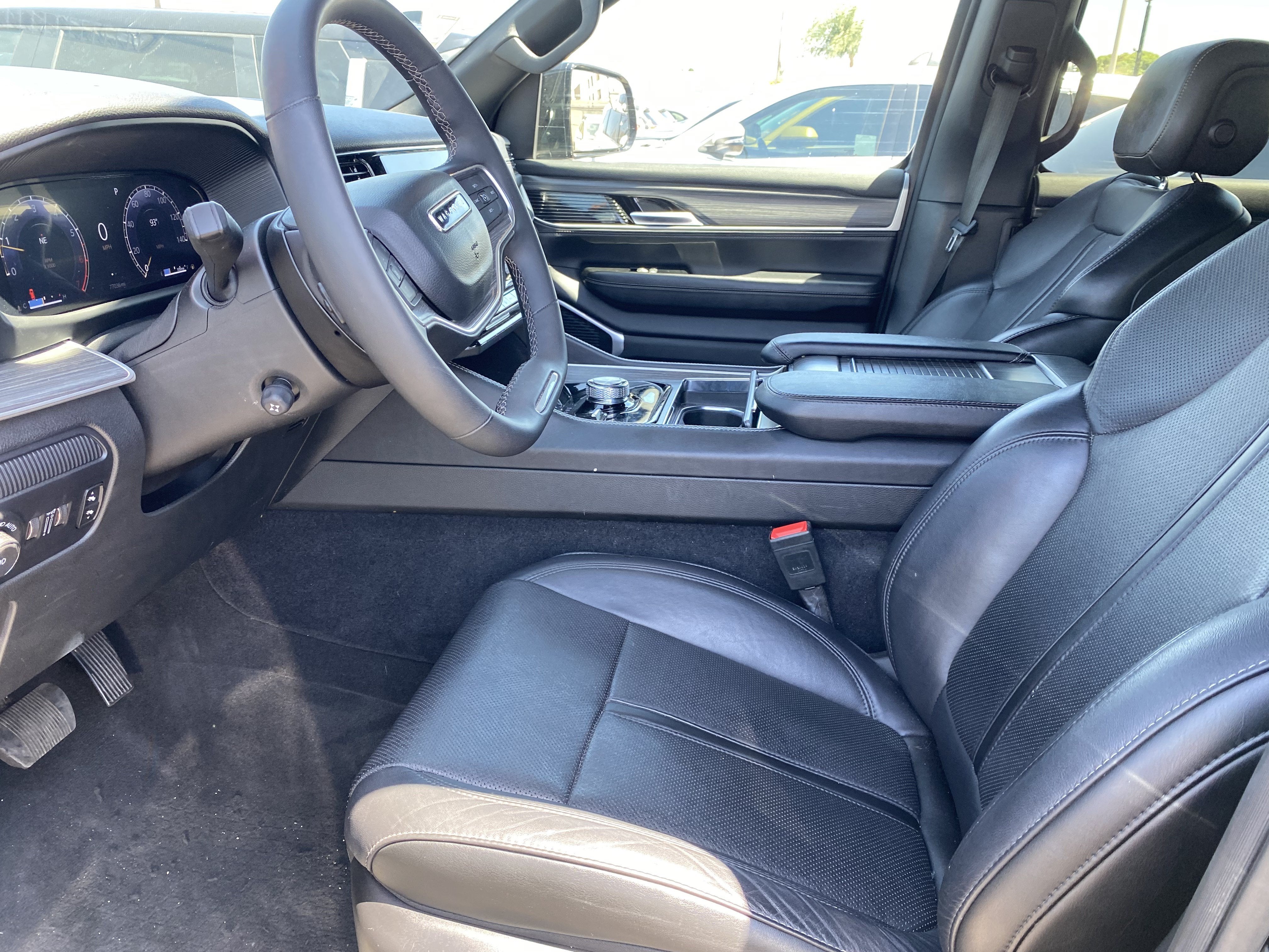 2024 Jeep Wagoneer L Series II