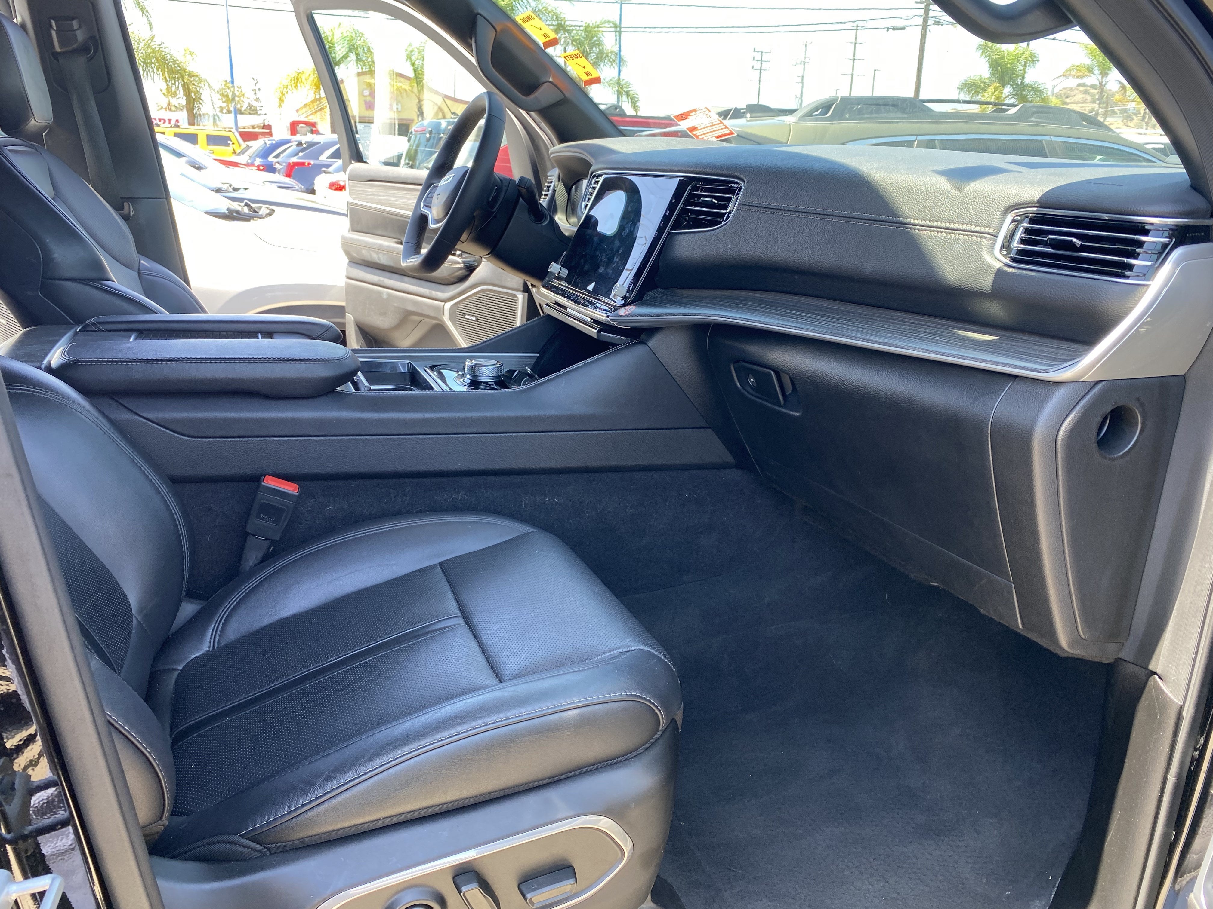 2024 Jeep Wagoneer L Series II
