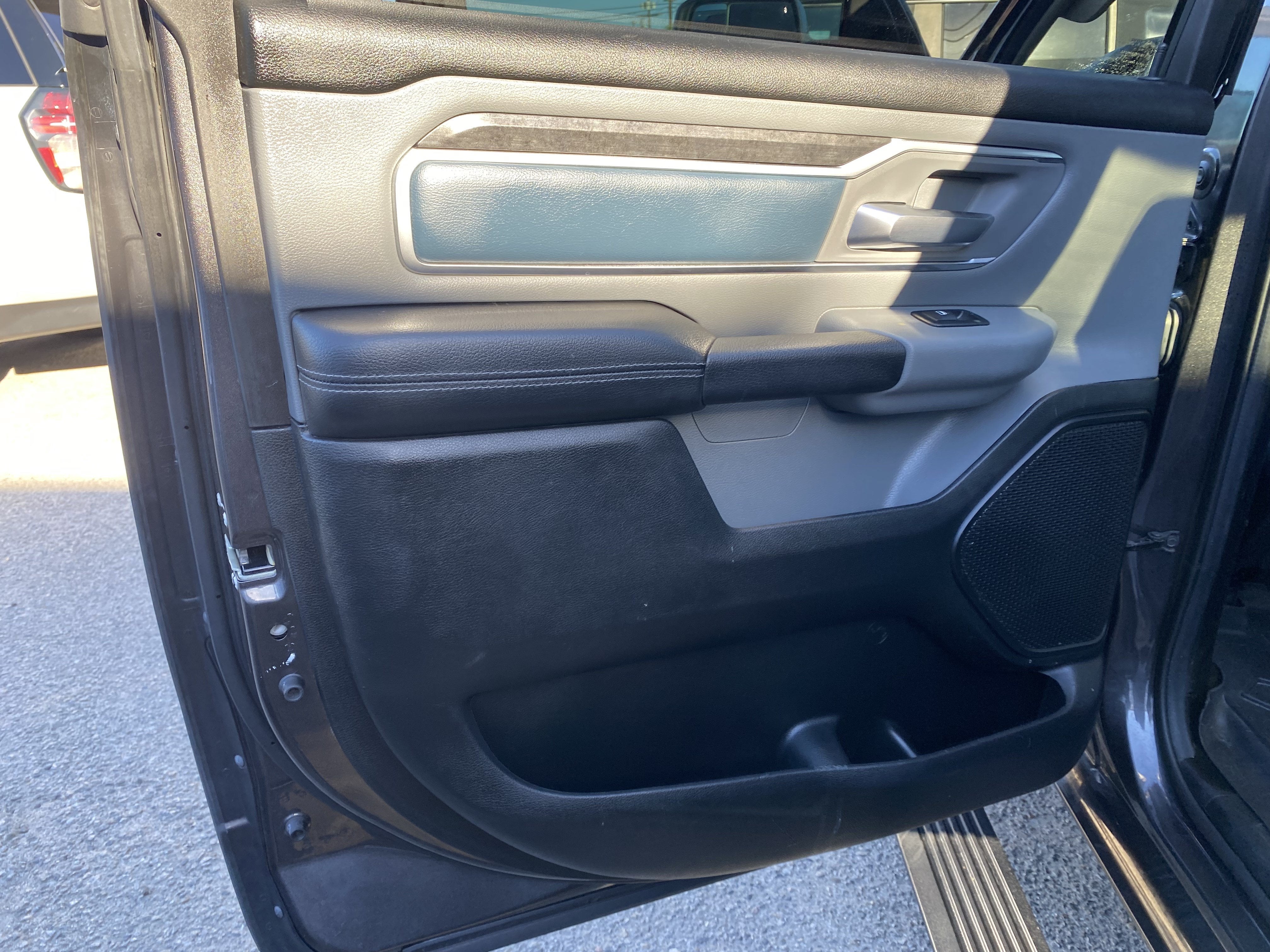 2019 RAM 1500 BIG HORN/LONE STAR 4X2 CR