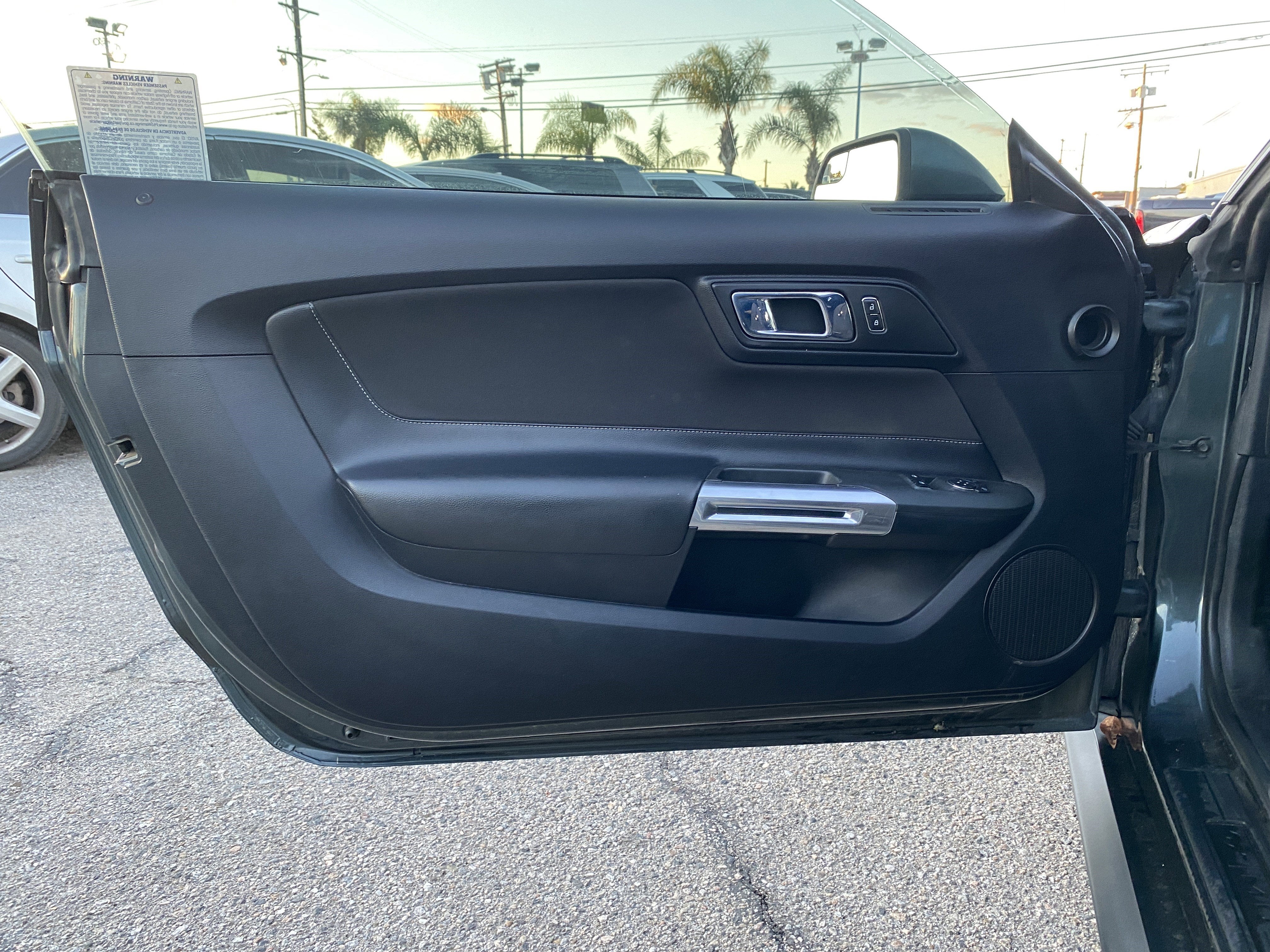 2015 Ford Mustang V6