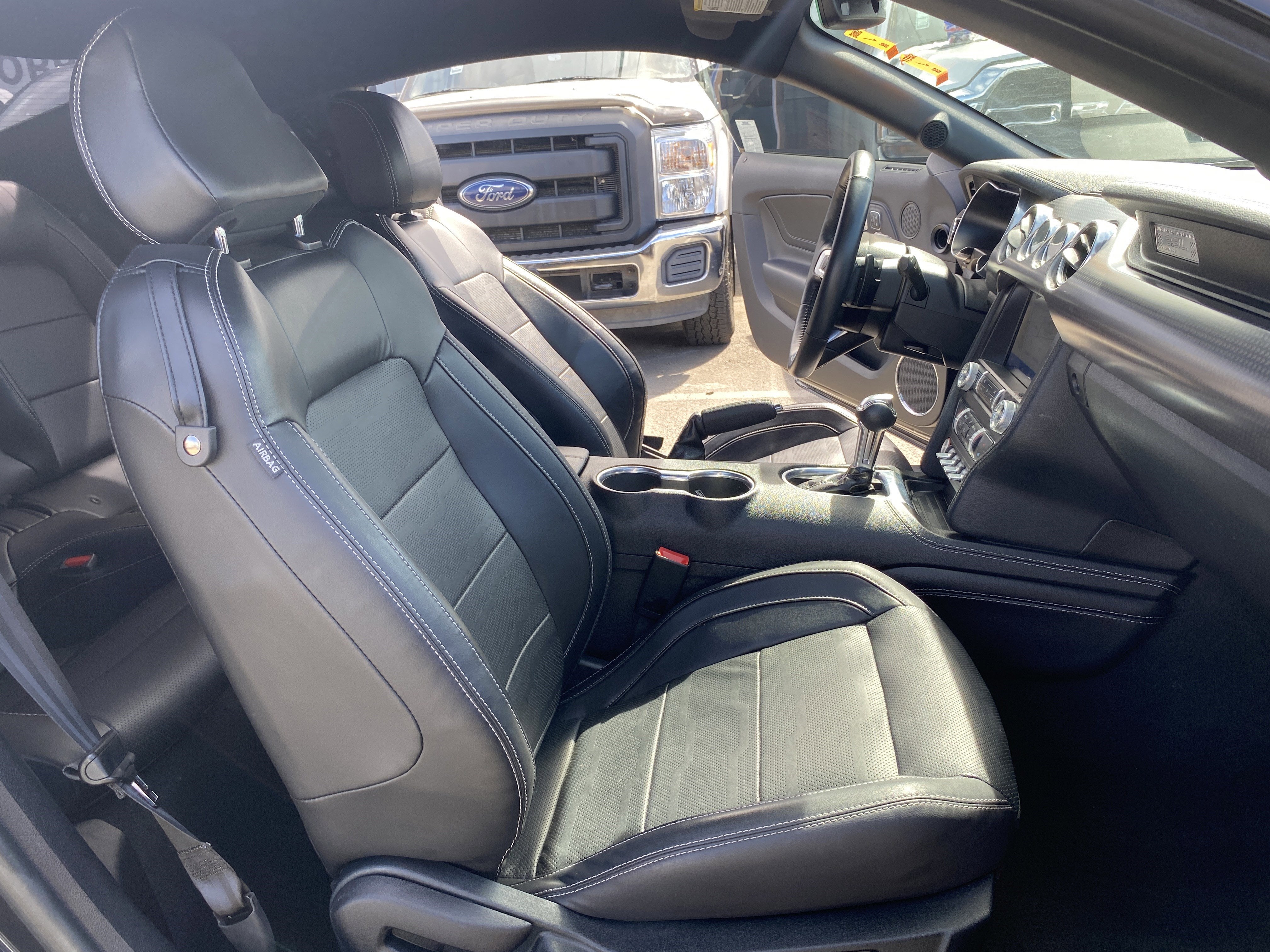 2022 Ford Mustang EcoBoost Premium