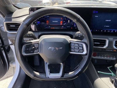 2025 Ford Mustang Base