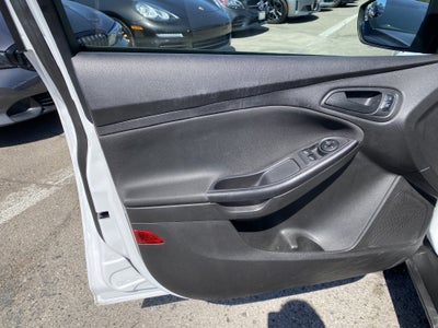 2016 Ford Focus S