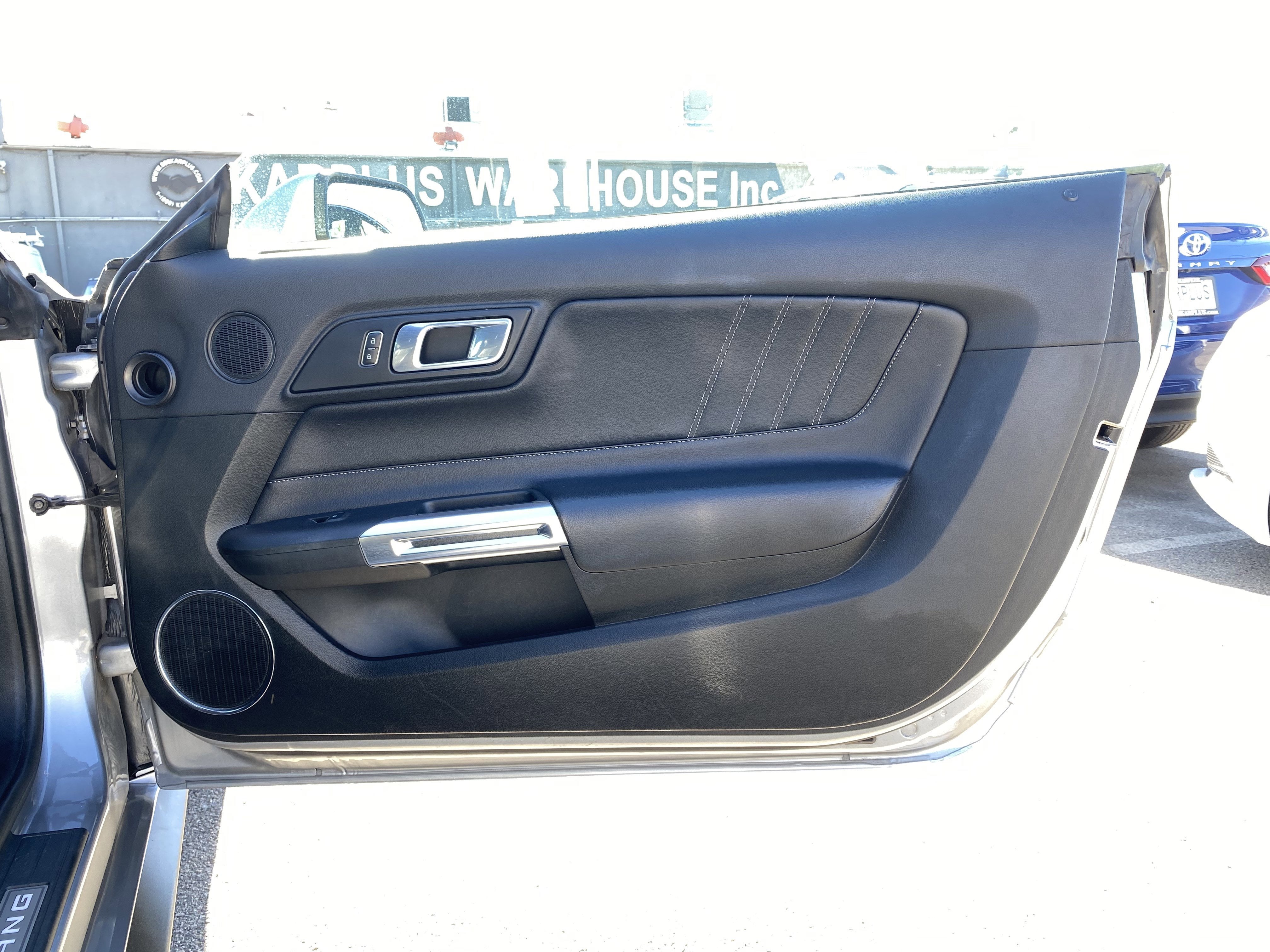 2023 Ford Mustang EcoBoost Premium