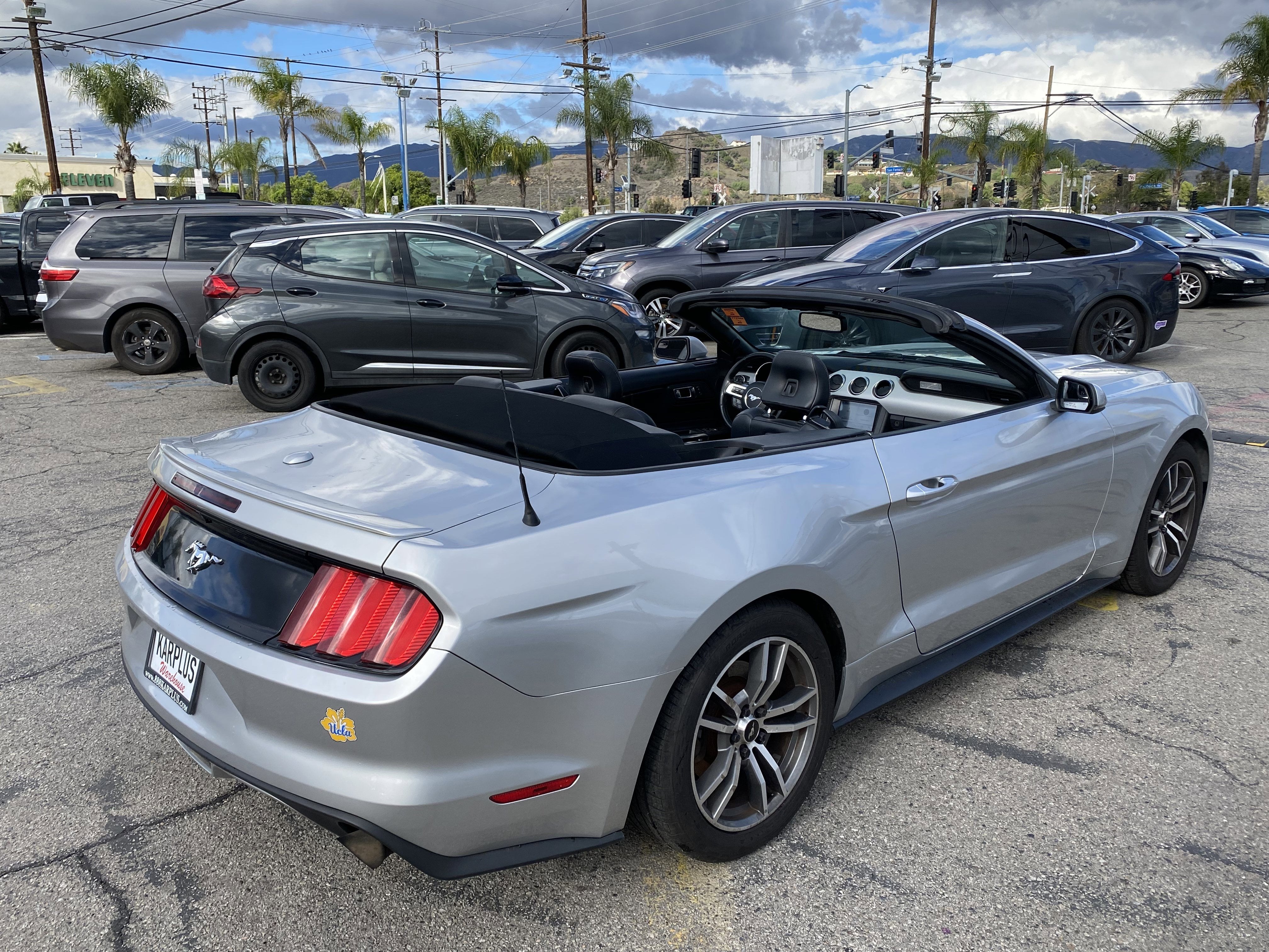 2017 Ford Mustang EcoBoost Premium