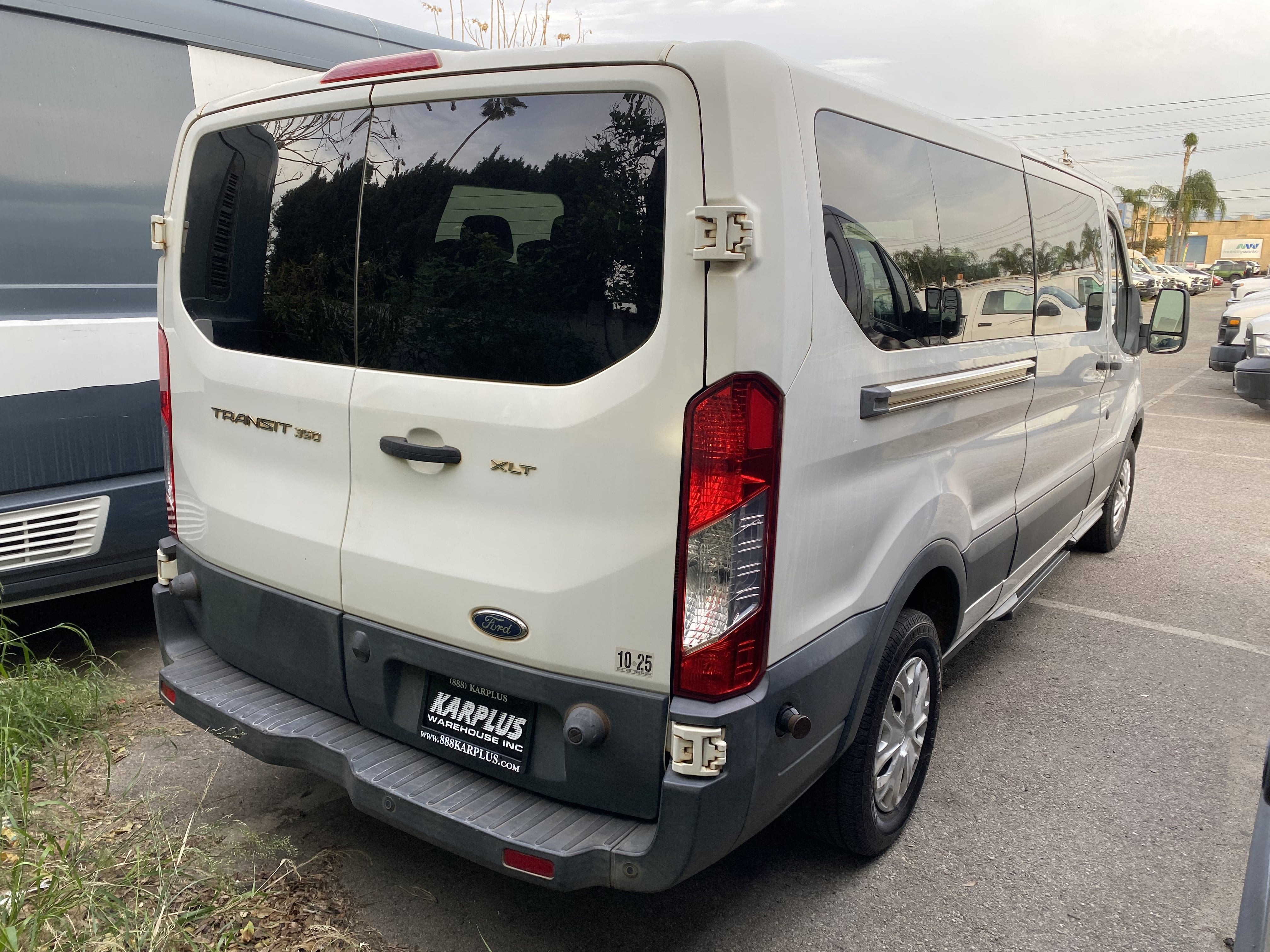 2017 Ford Transit Wagon XLT