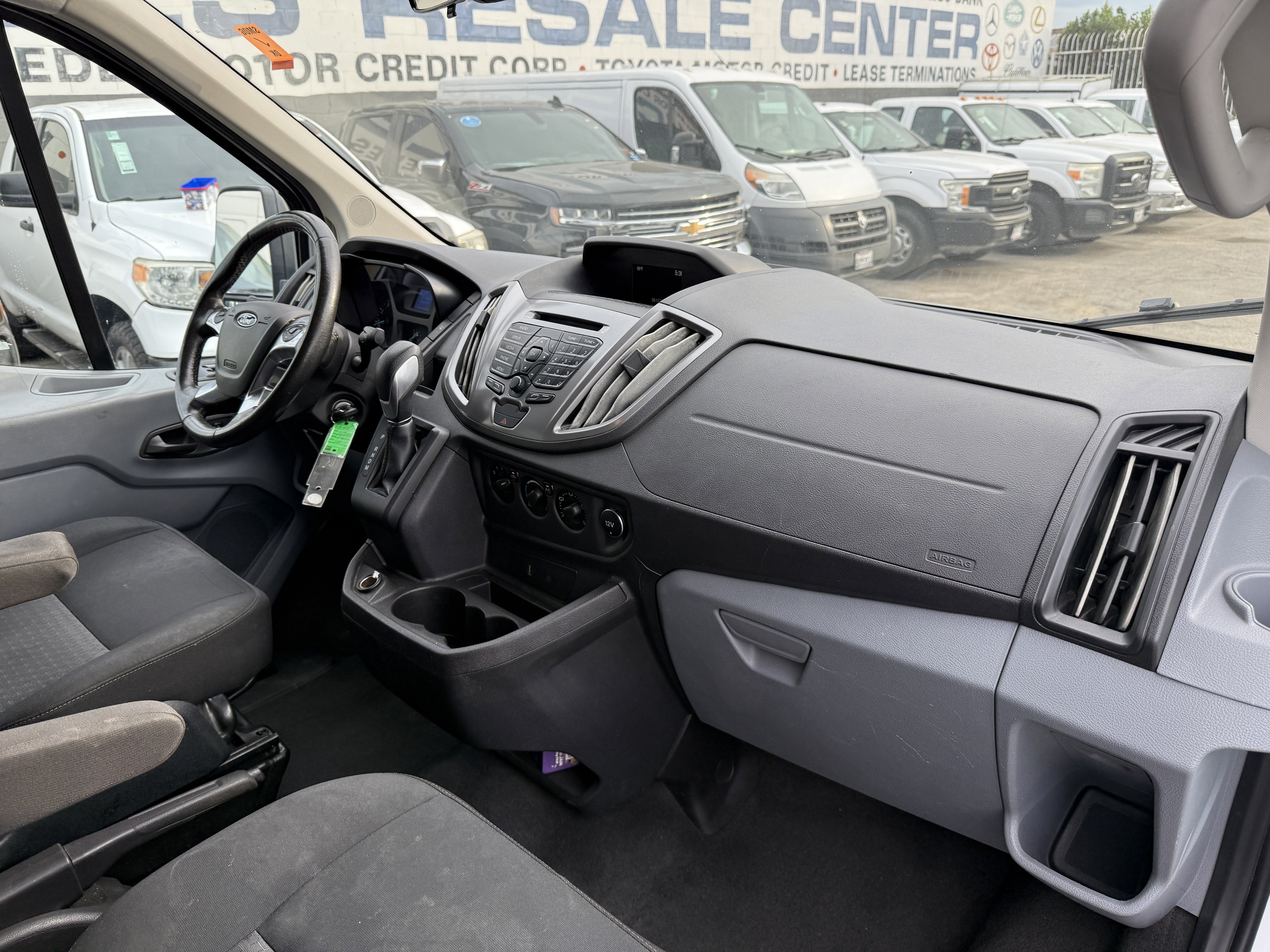 2017 Ford Transit Wagon XLT