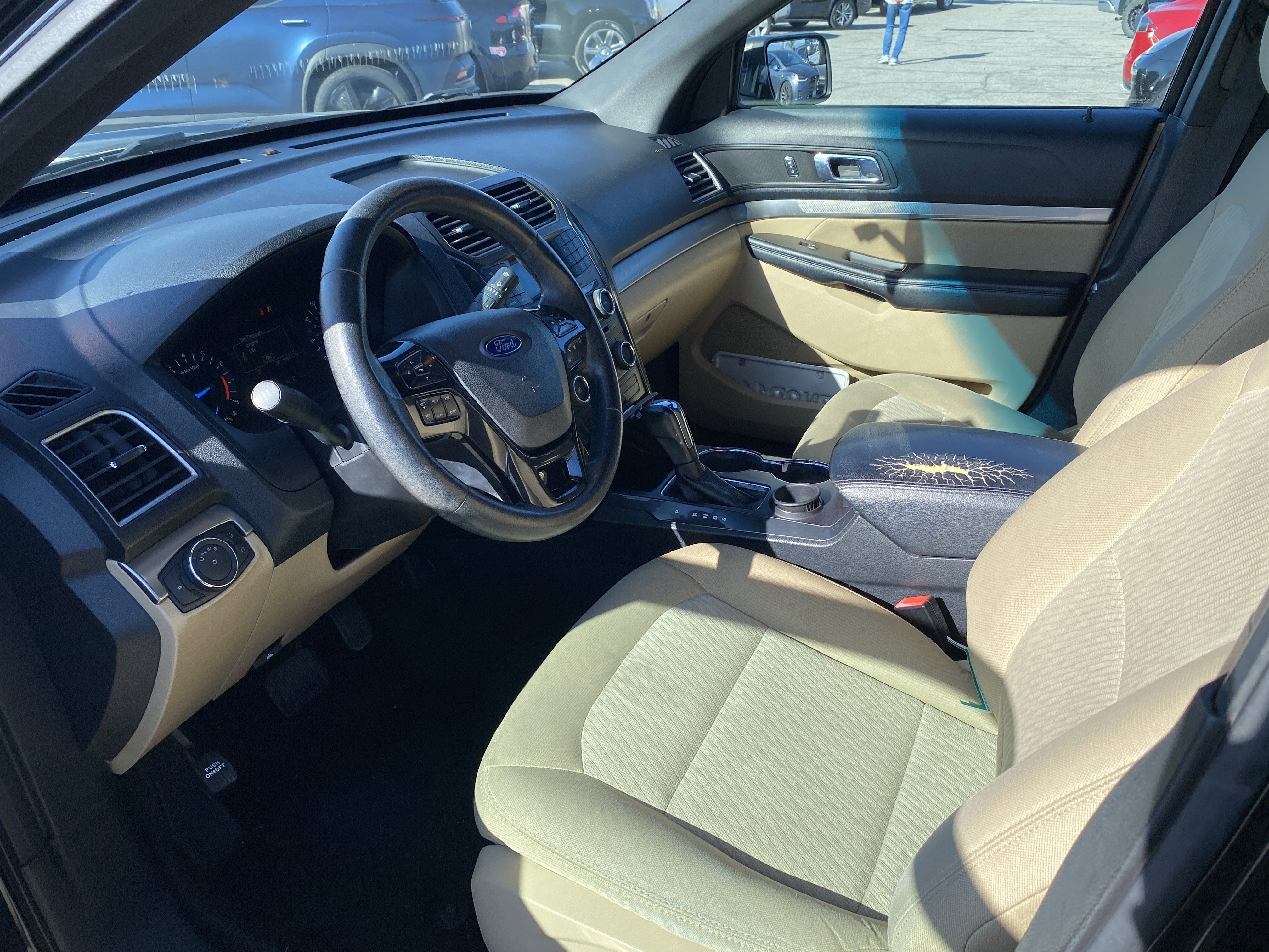 2016 Ford Explorer Base