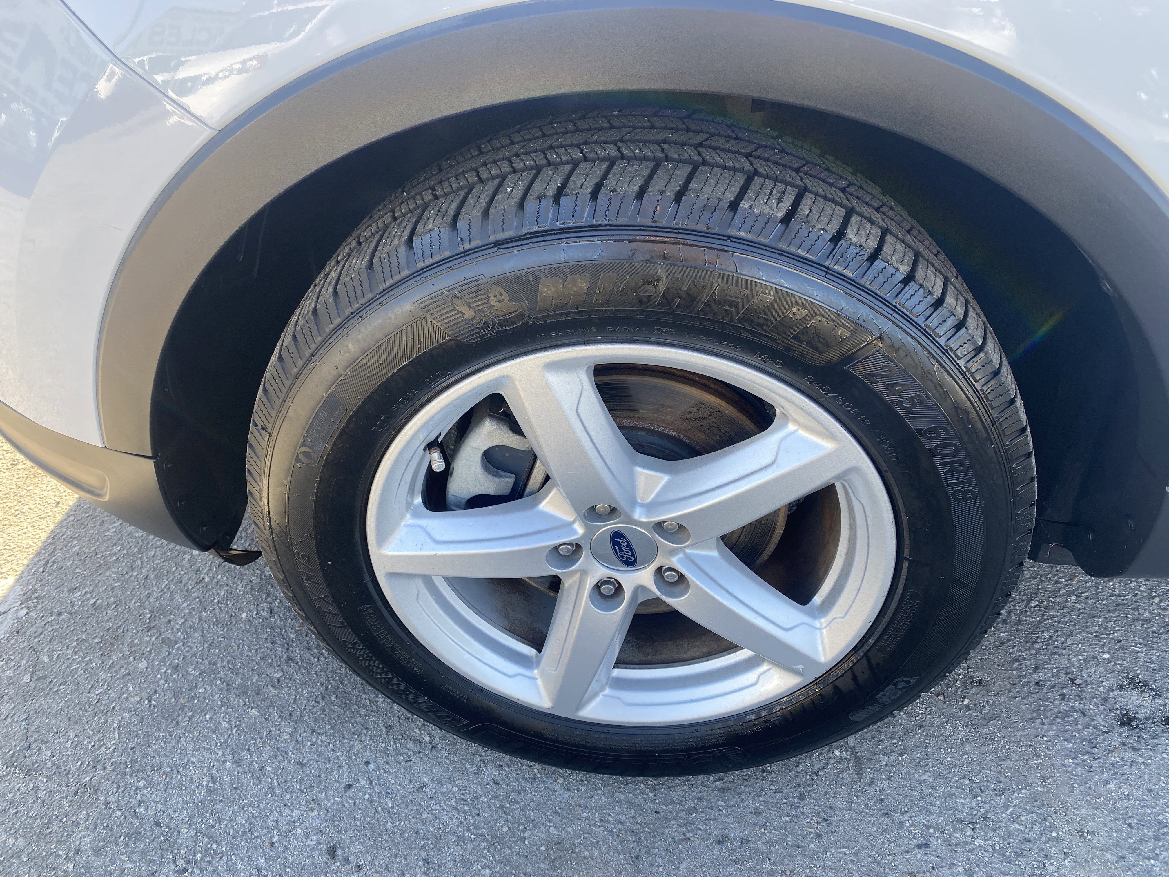 2018 Ford Explorer Base