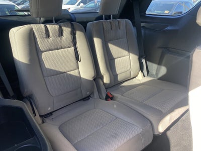 2018 Ford Explorer Base