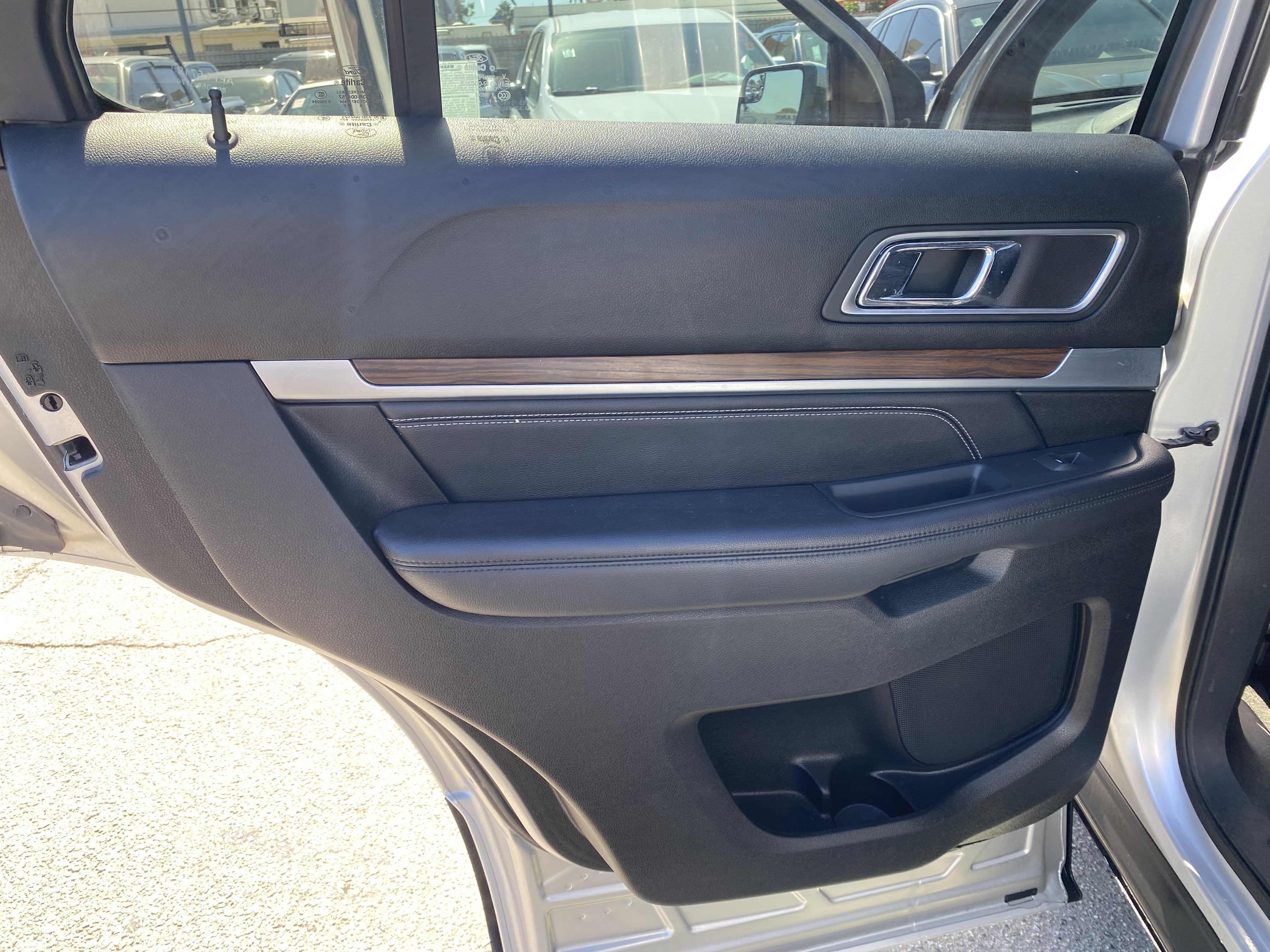 2018 Ford Explorer LIMITED FWD