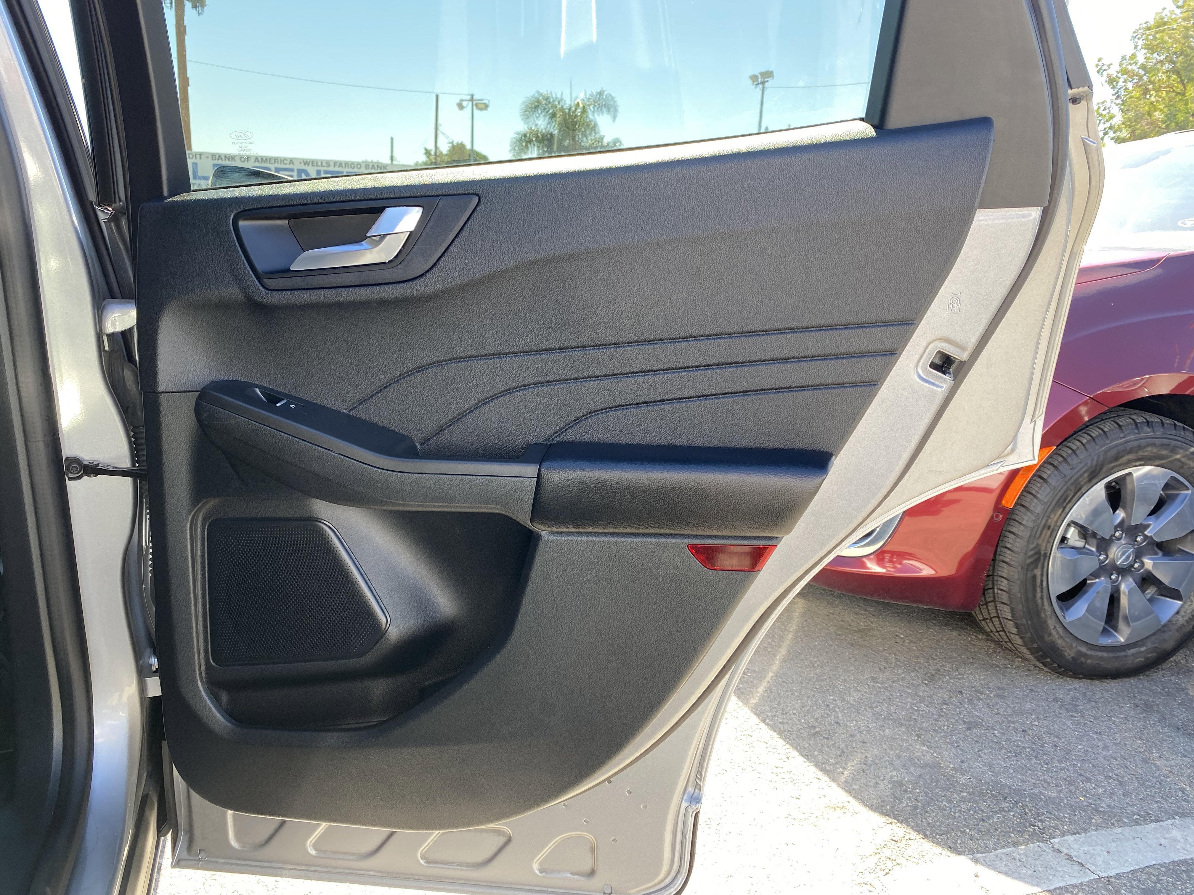 2021 Ford Escape SE Hybrid