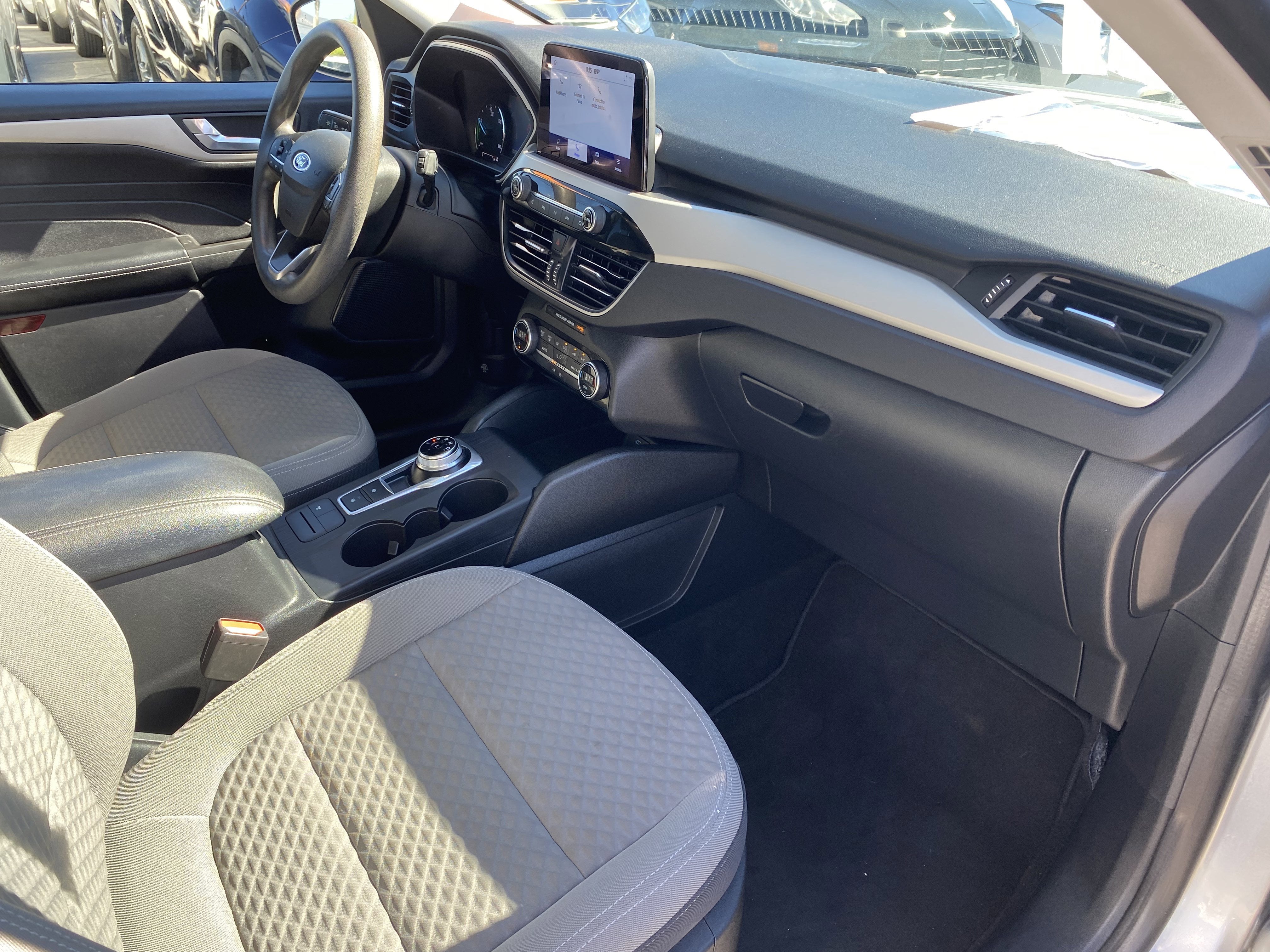 2021 Ford Escape SE Hybrid