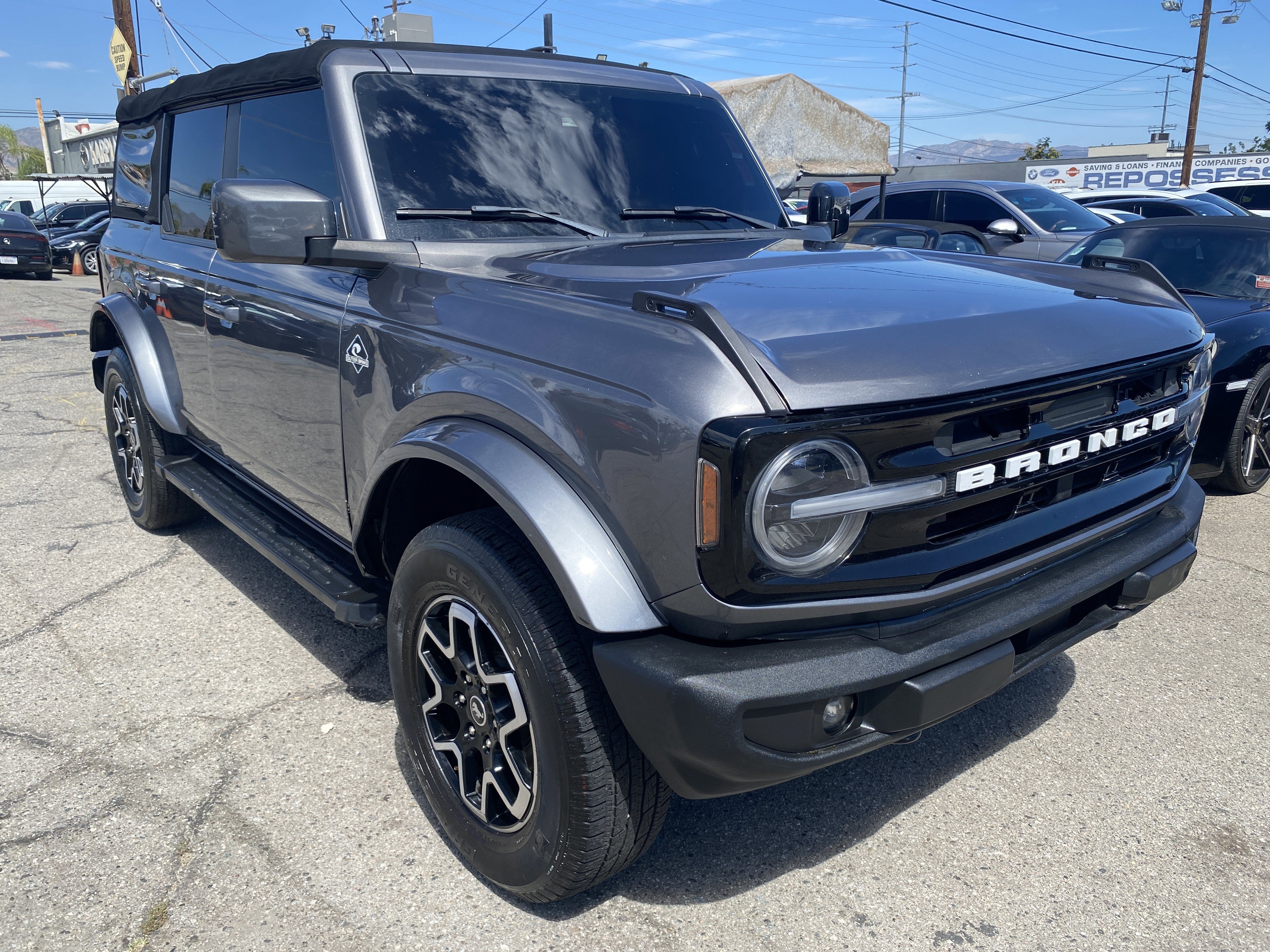 2022 Ford Bronco Base