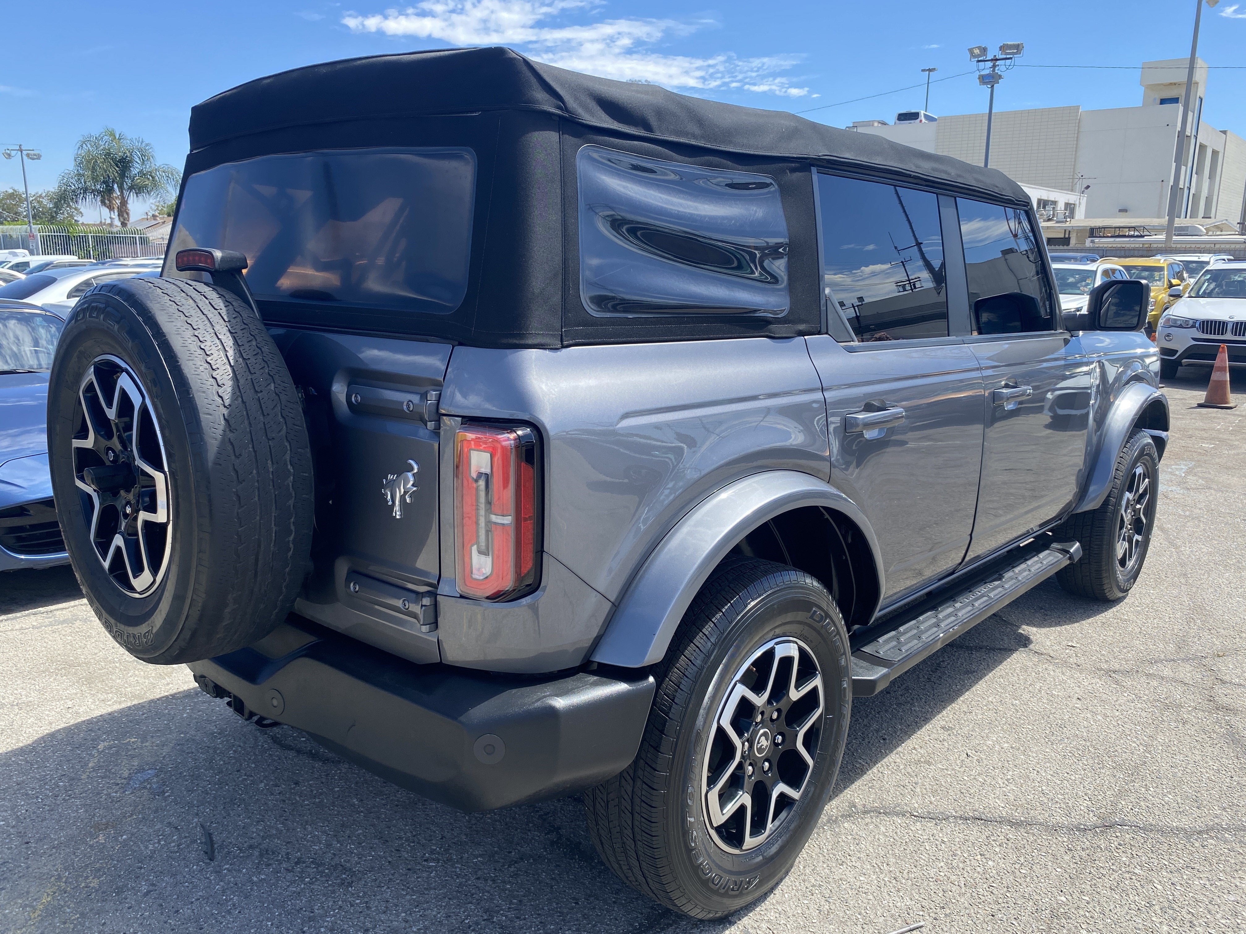2022 Ford Bronco Base