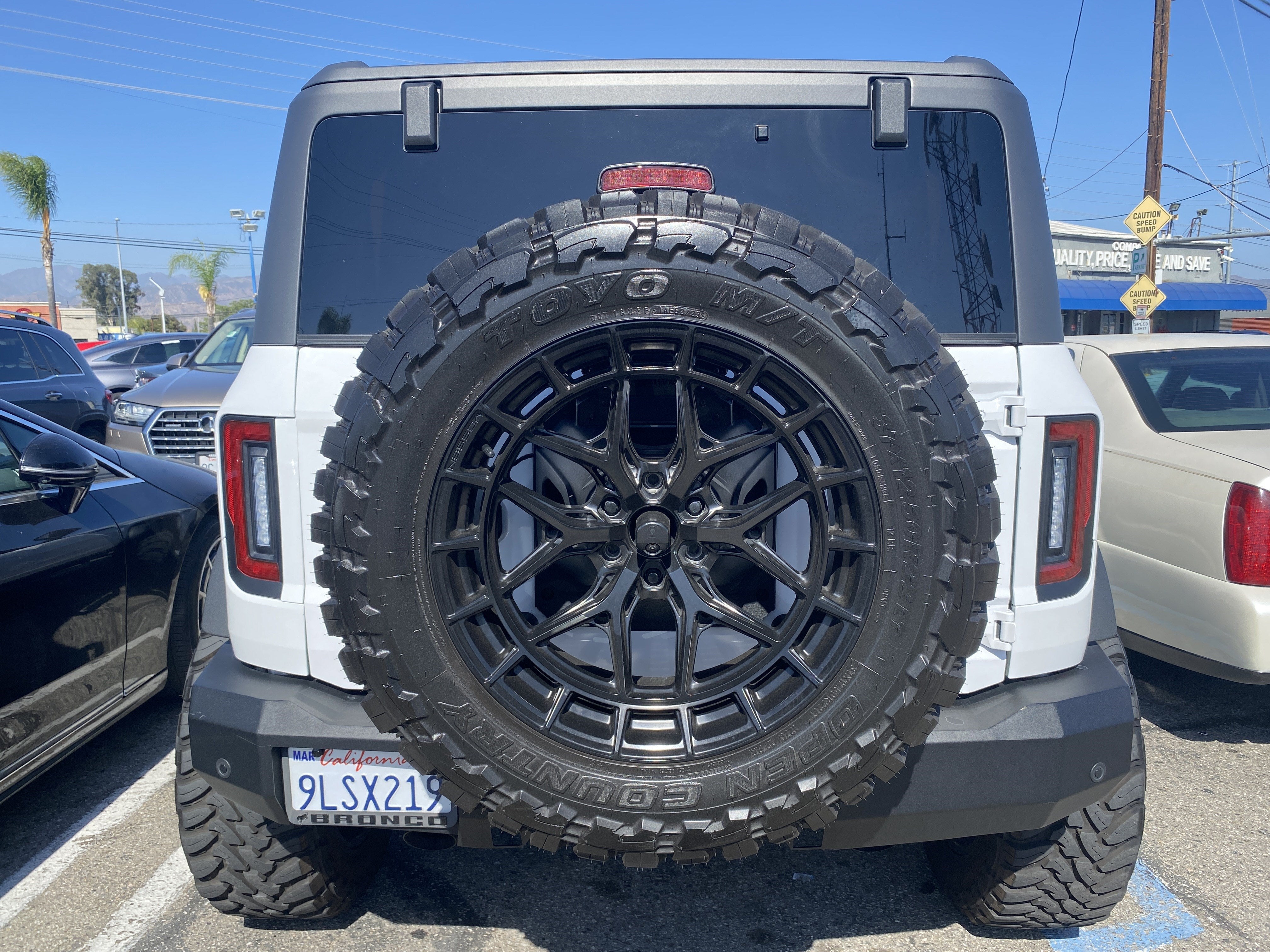 2024 Ford Bronco Black Diamond