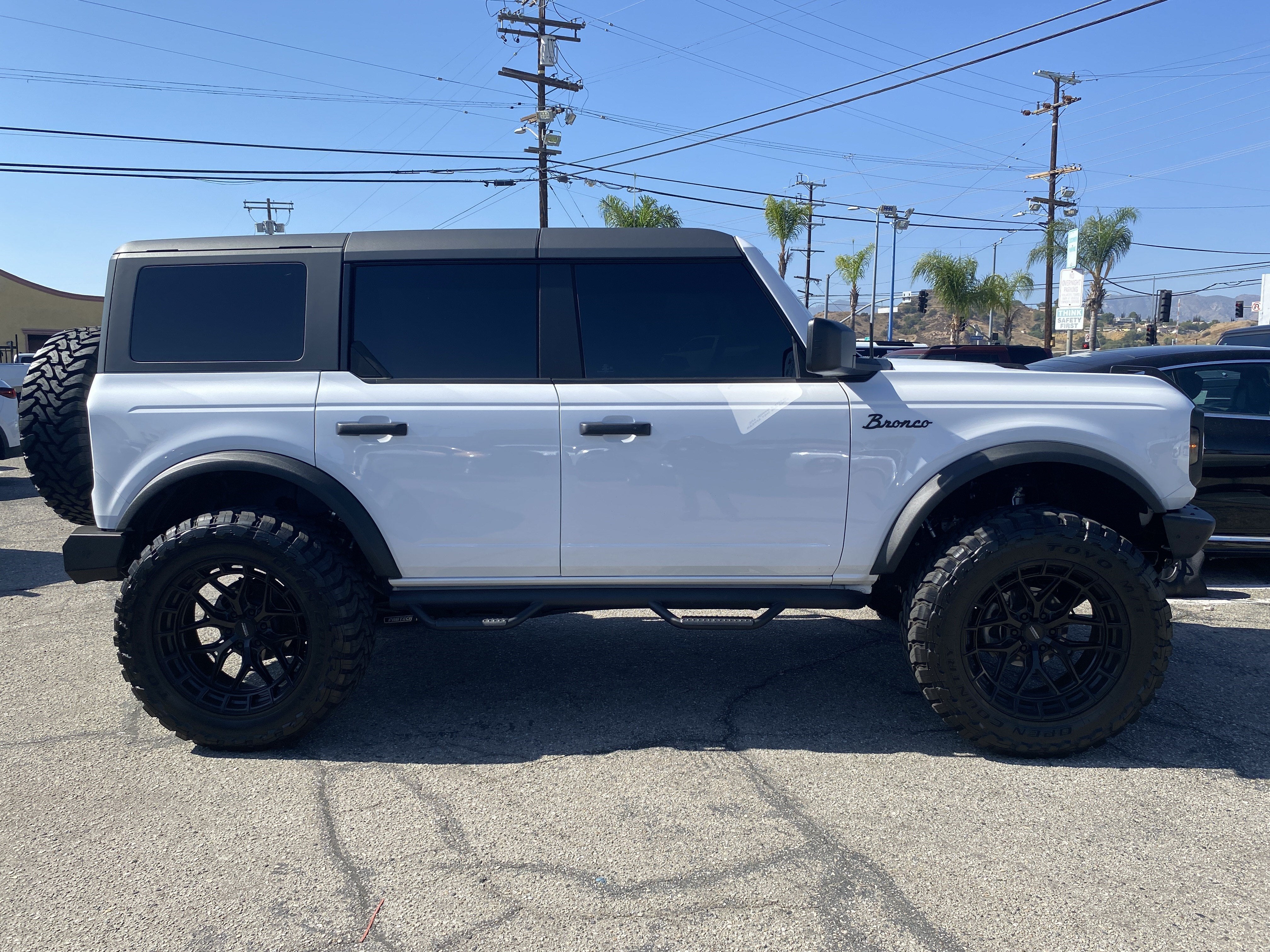 2024 Ford Bronco Black Diamond