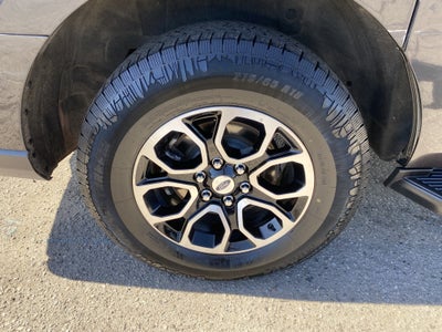 2024 Ford Expedition Max XLT 4X2