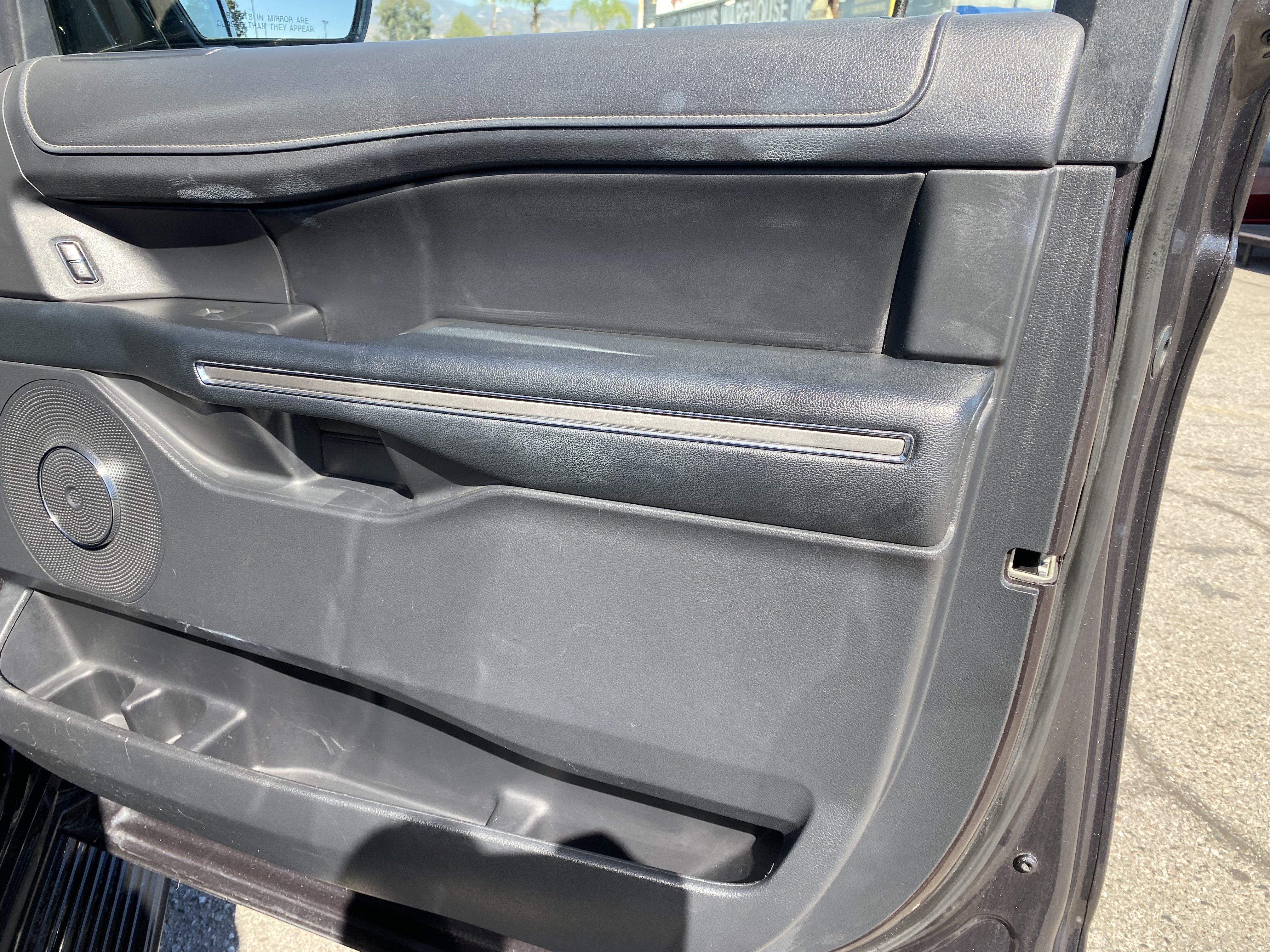 2024 Ford Expedition Max XLT 4X2