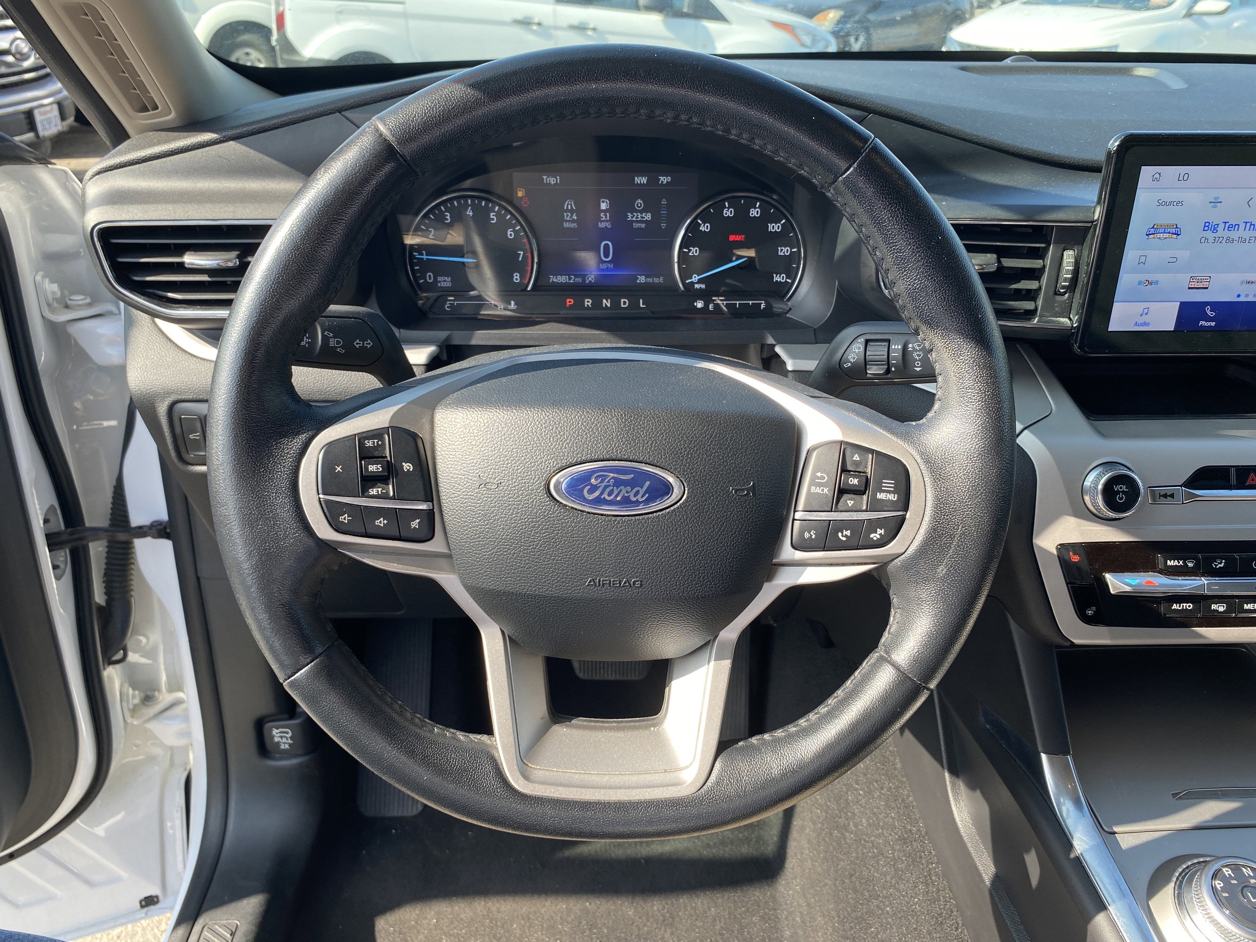 2024 Ford Explorer XLT