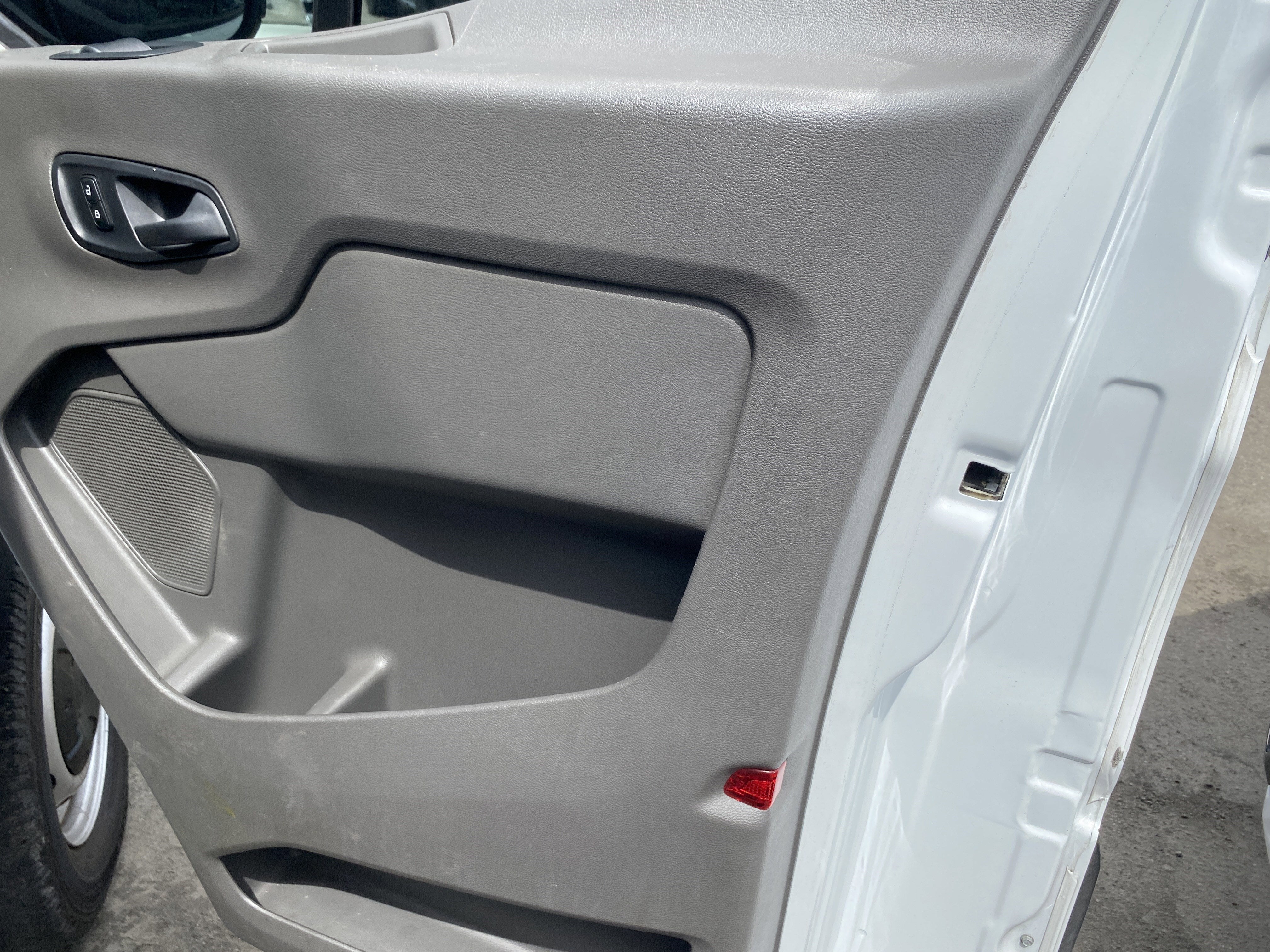 2020 Ford Transit Passenger Wagon XL