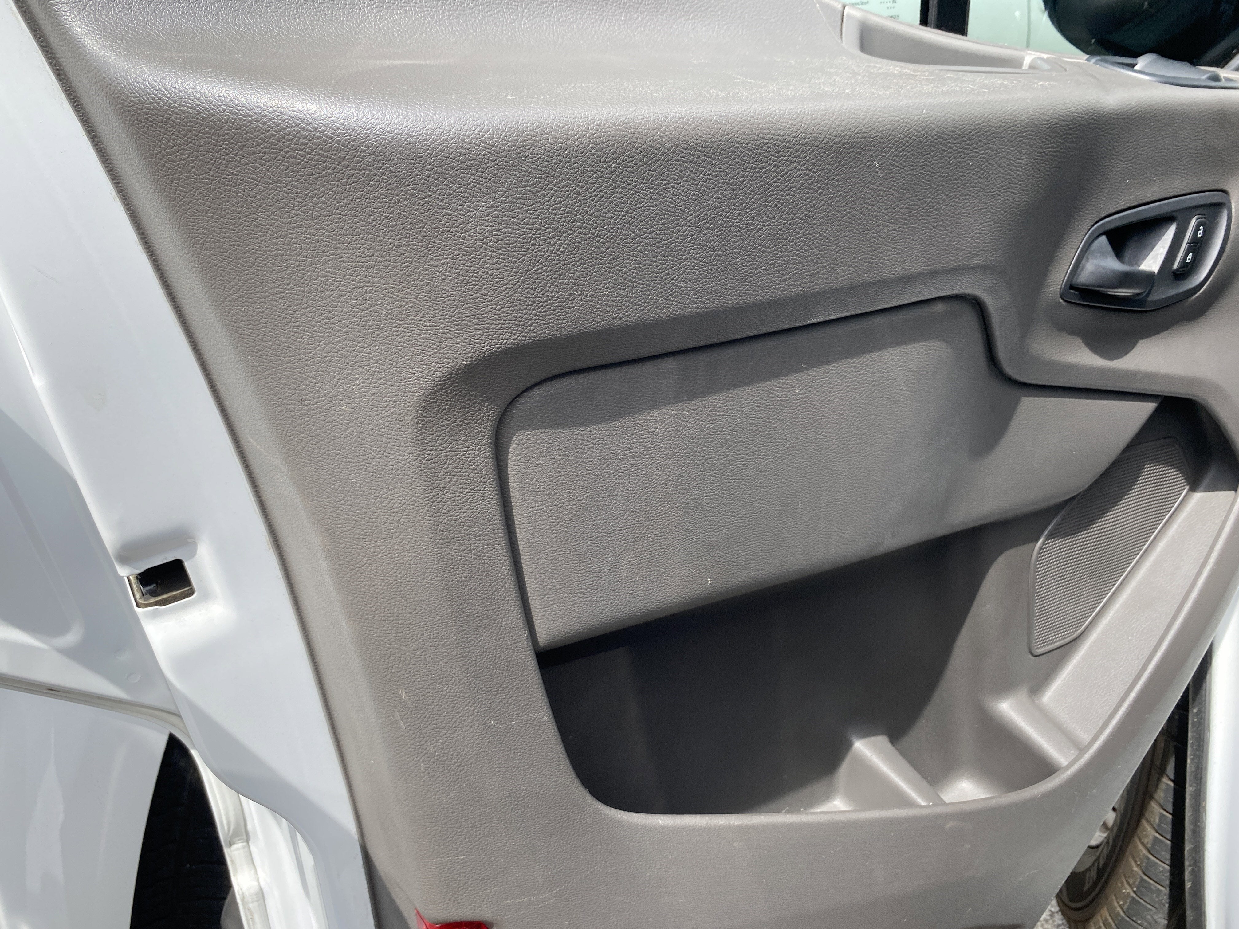2020 Ford Transit Passenger Wagon XL