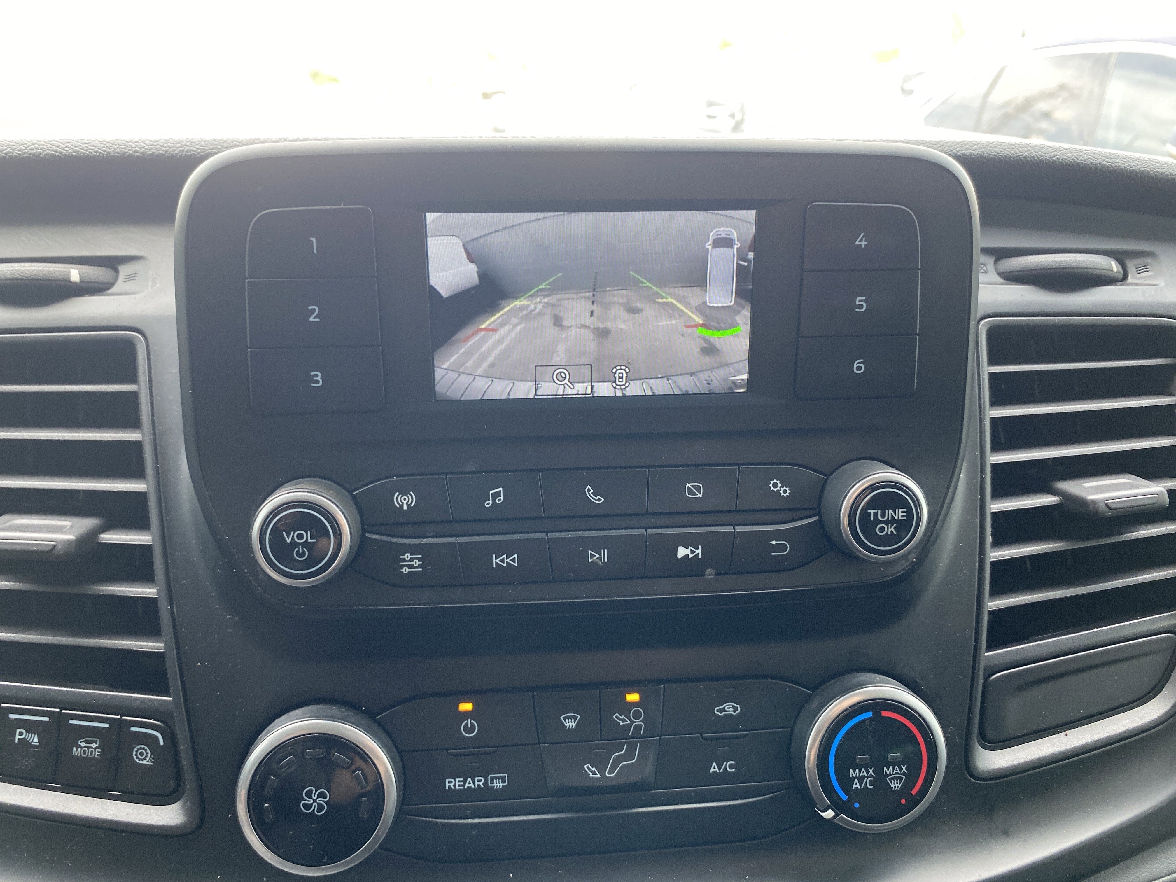 2020 Ford Transit Passenger Wagon XL