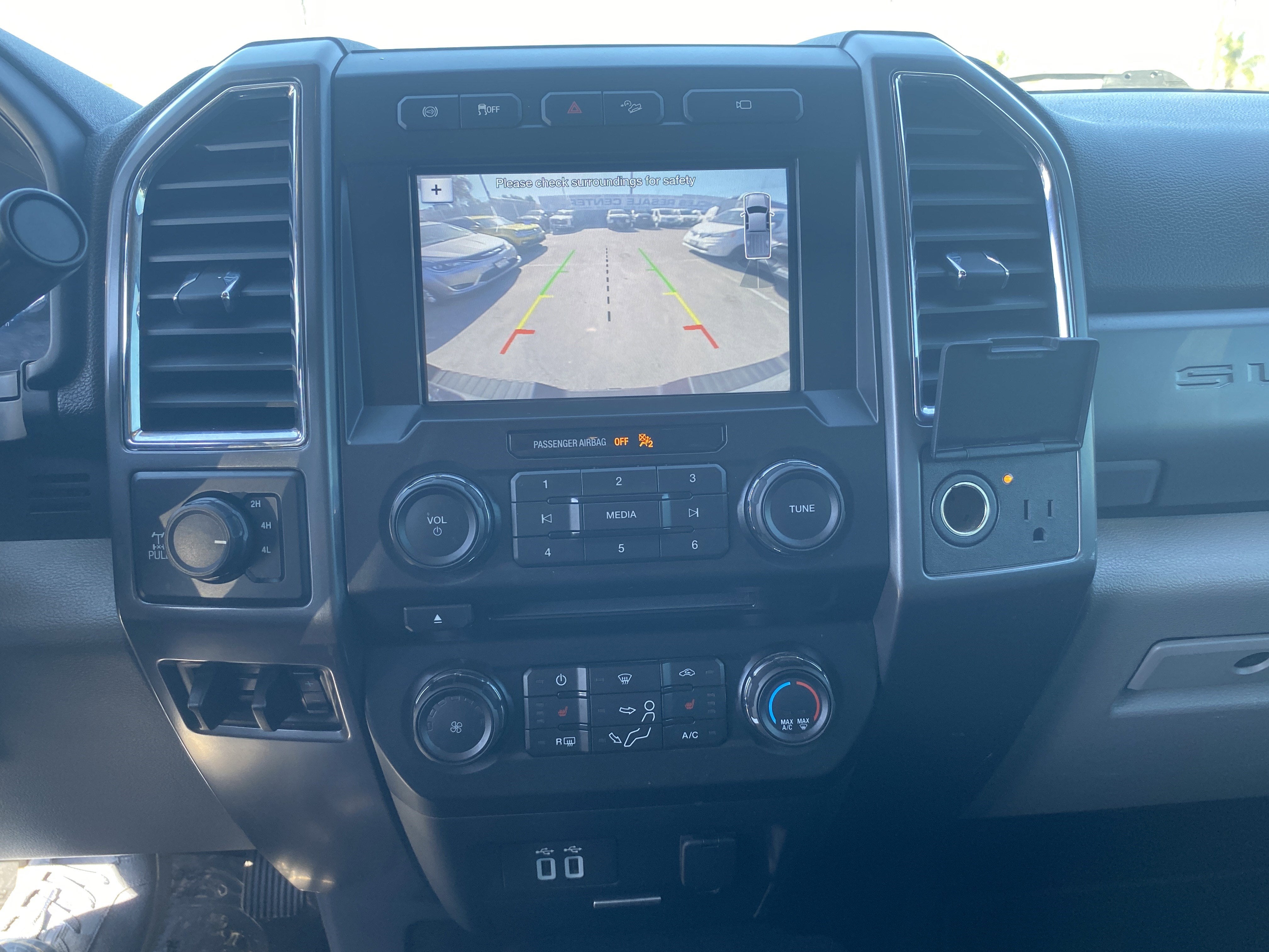 2017 Ford Super Duty F-250 SRW XLT