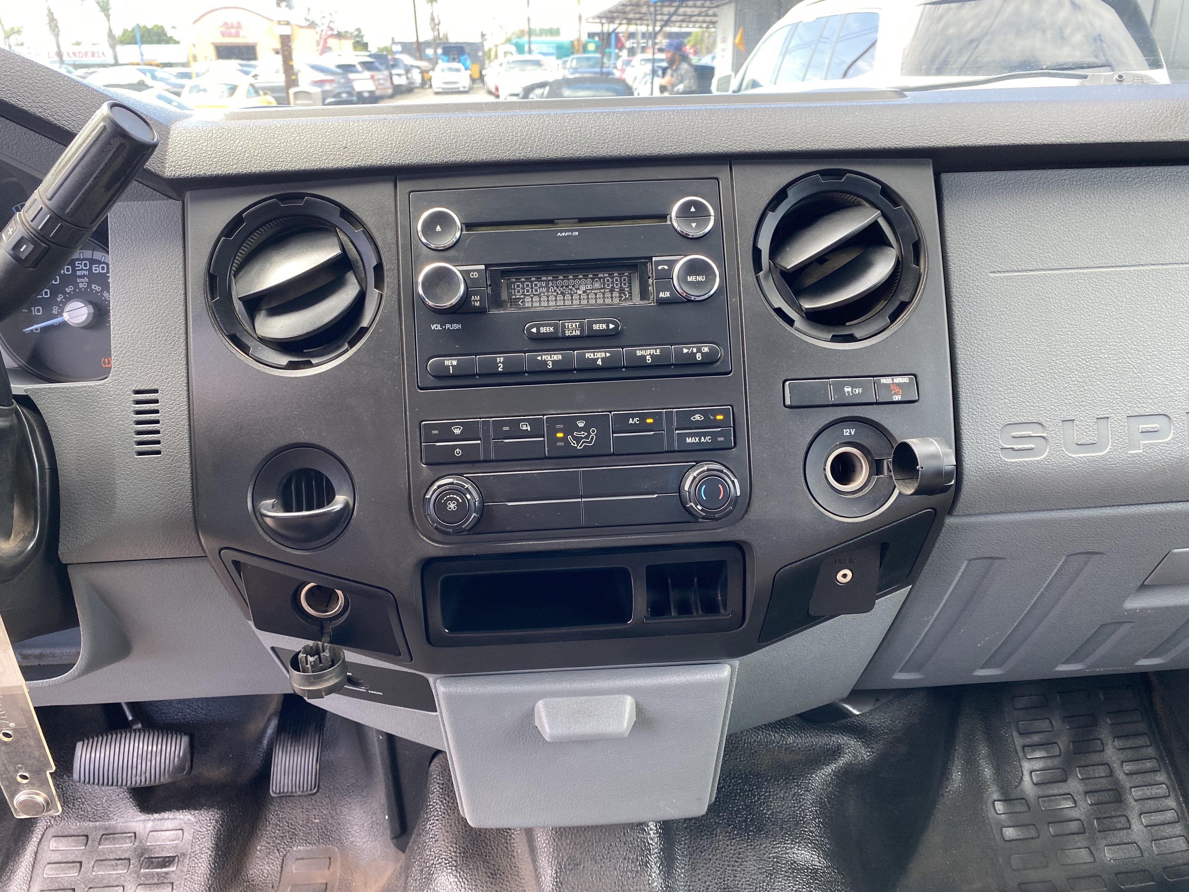 2013 Ford Super Duty F-250 SRW XL