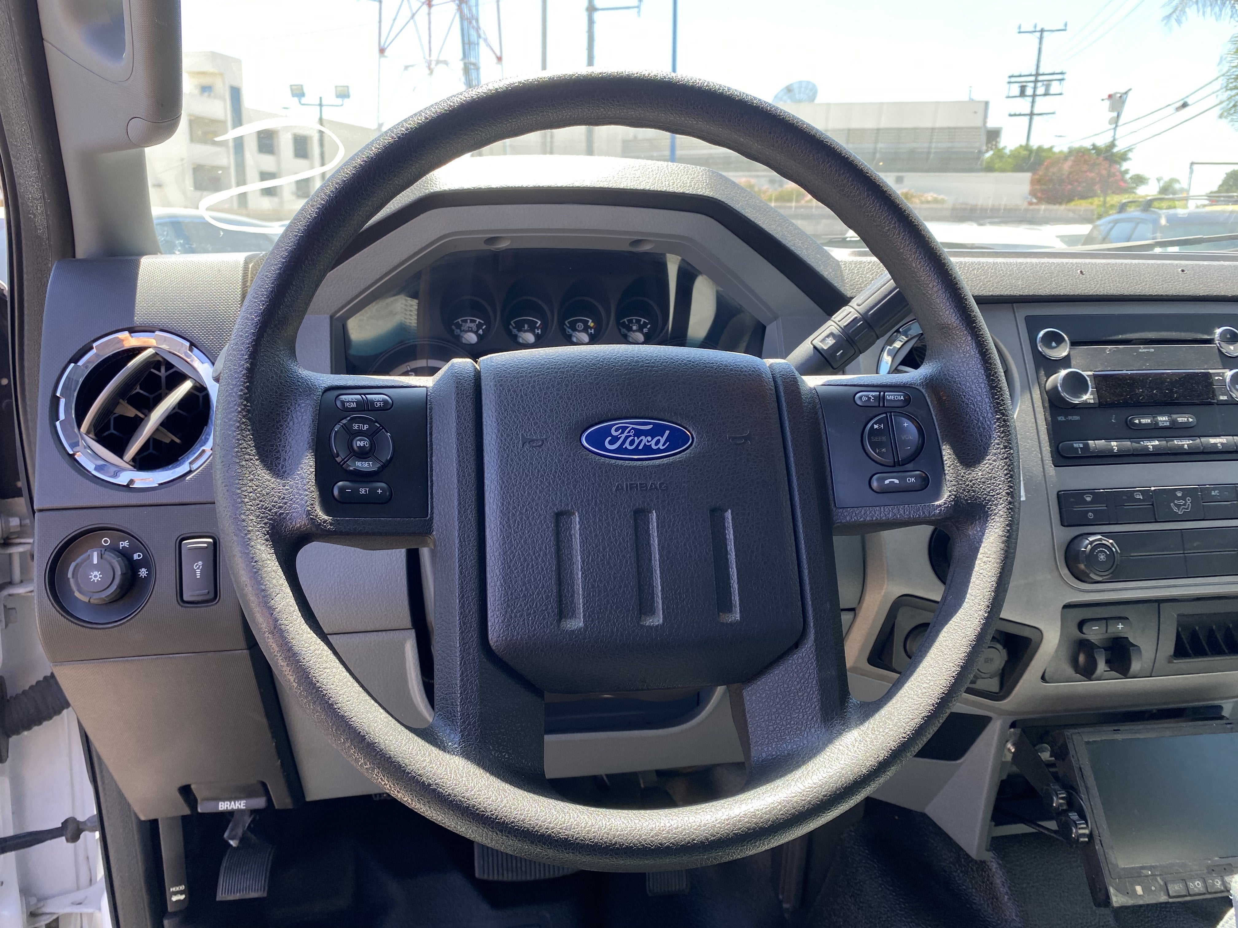 2016 Ford Super Duty F-350 SRW Base